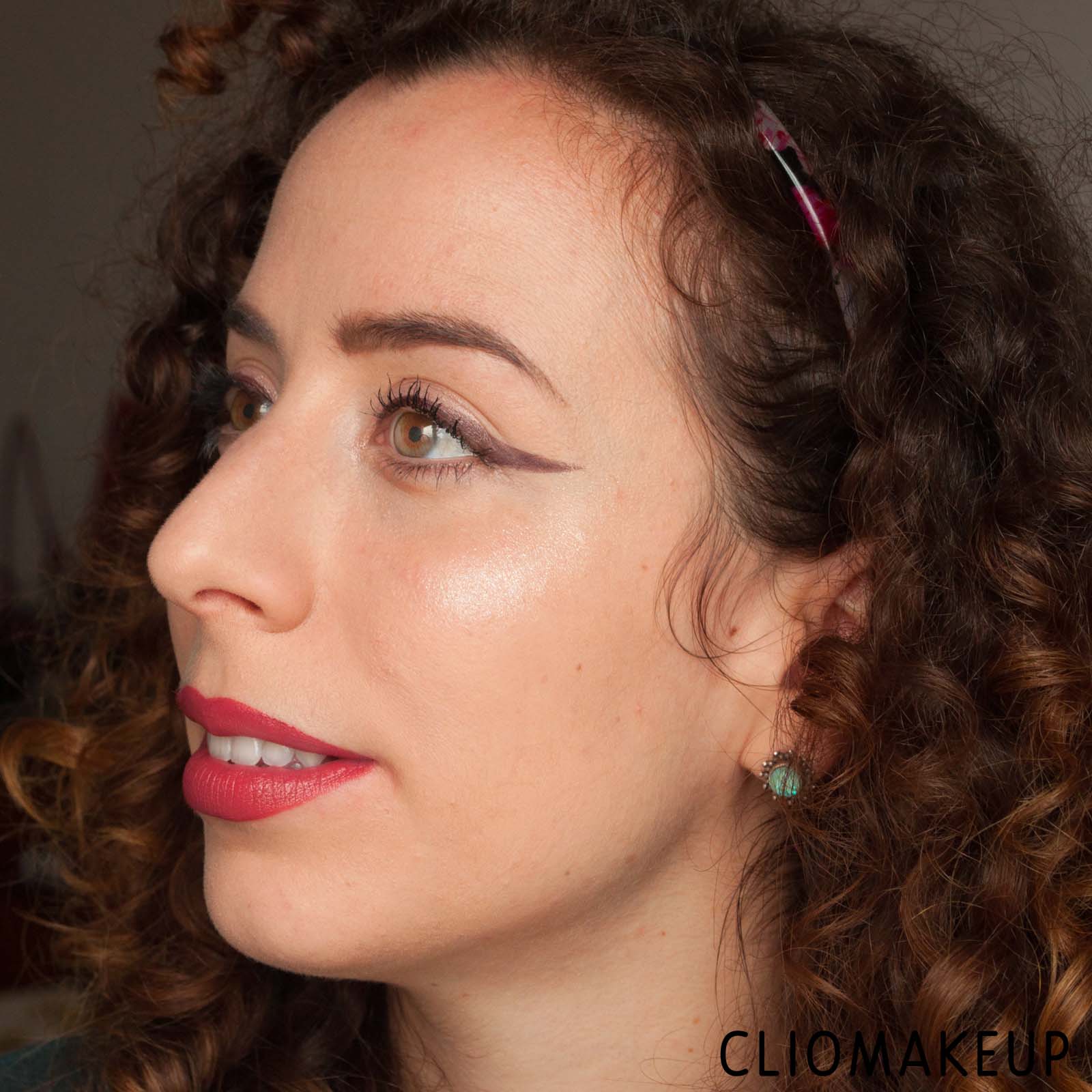 cliomakeup-recensione-illuminanti-essence-cosmic-cuties-liquid-highlighter-12