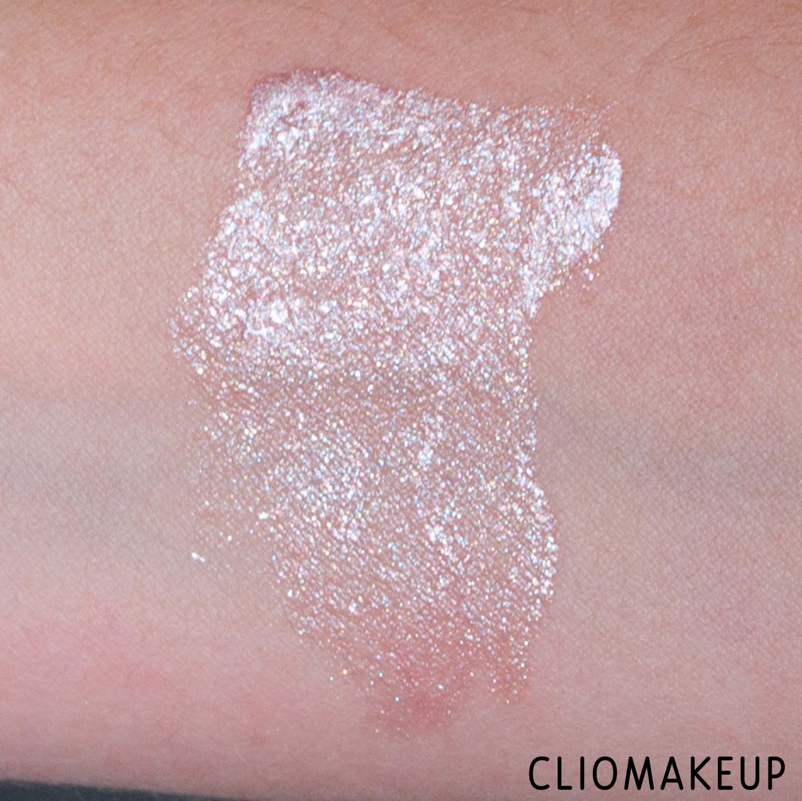 cliomakeup-recensione-illuminanti-essence-cosmic-cuties-liquid-highlighter-7
