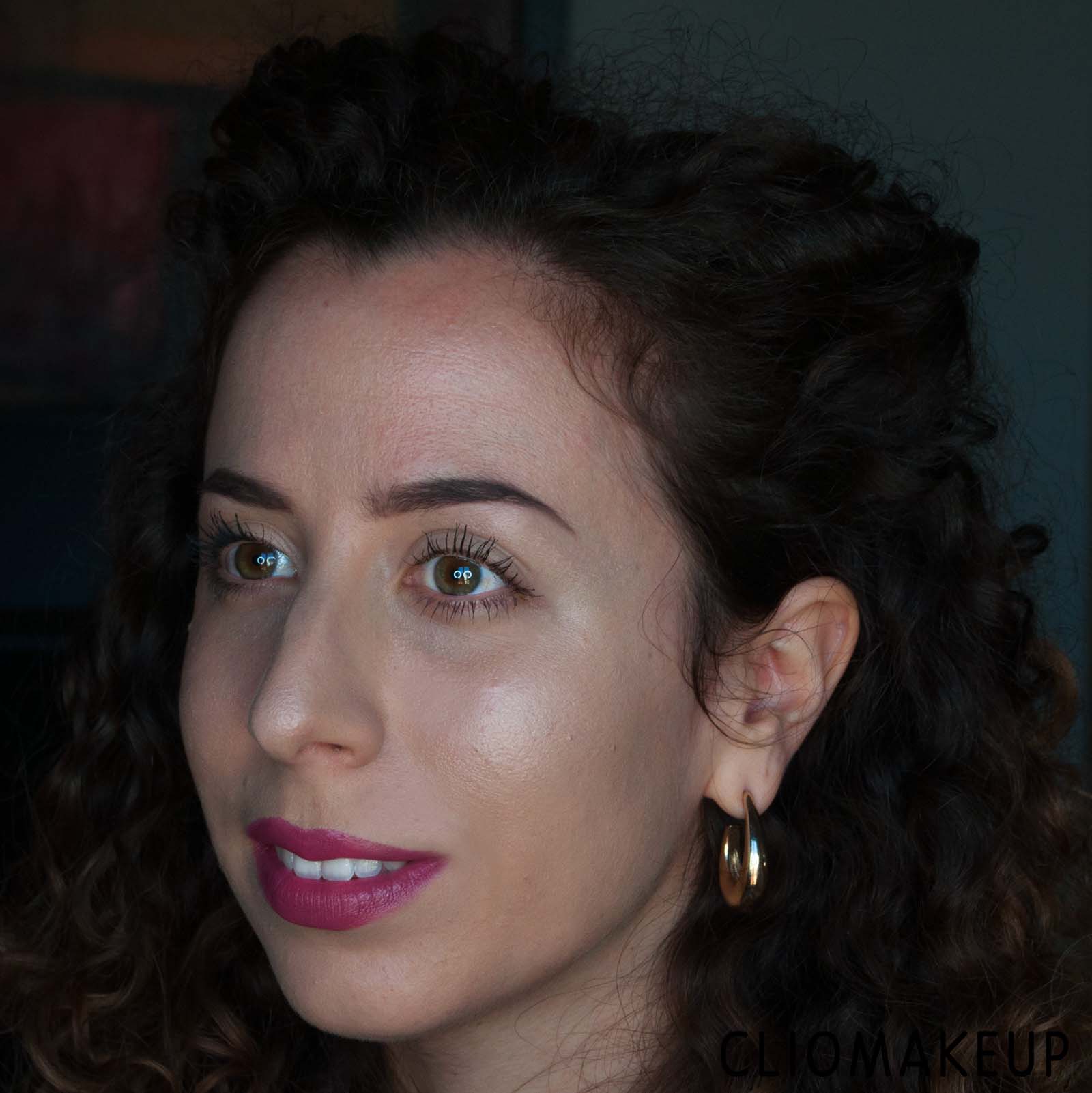 cliomakeup-recensione-illuminanti-pupa-glow-obsession-stick-highlighter-11