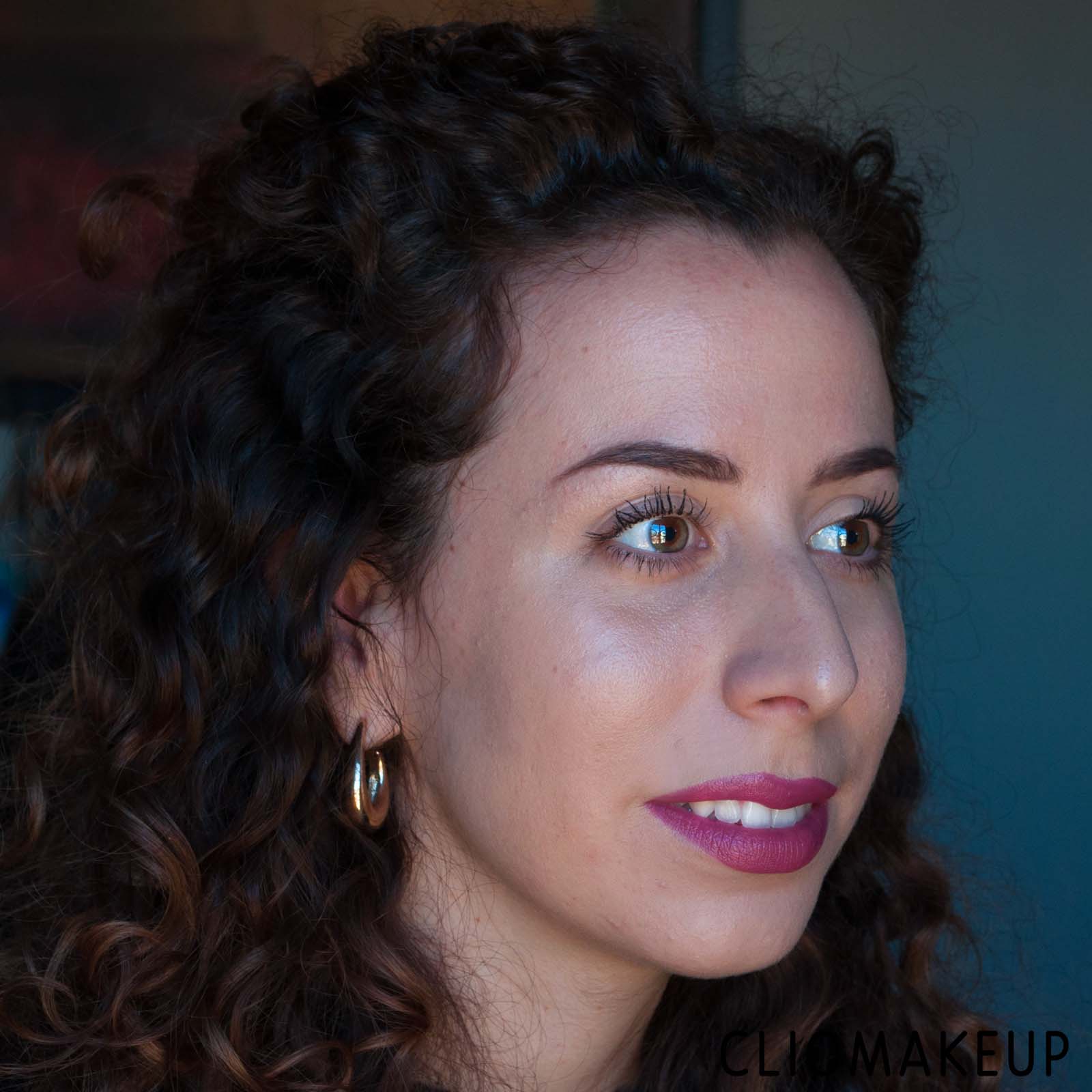 cliomakeup-recensione-illuminanti-pupa-glow-obsession-stick-highlighter-12