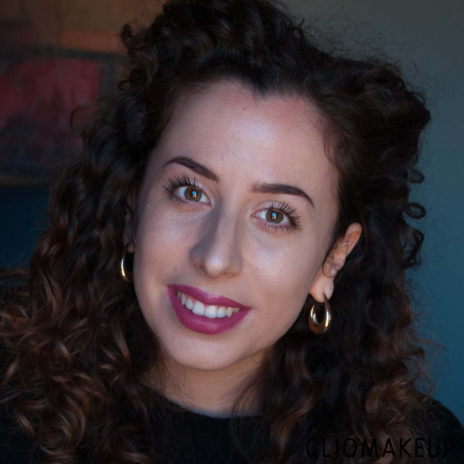 cliomakeup-recensione-illuminanti-pupa-glow-obsession-stick-highlighter-14