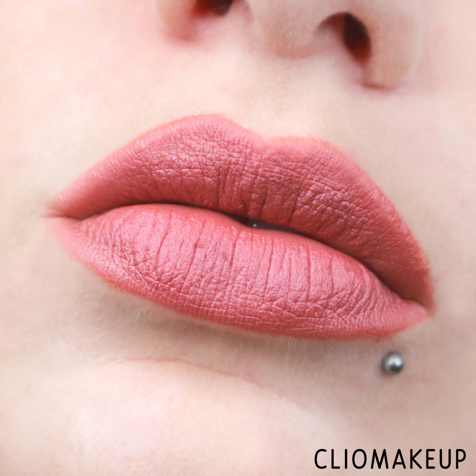 cliomakeup-recensione-kit-labbra-marc-jacobs-on-the-dot--le-marc-liquid-lip-crayon-11