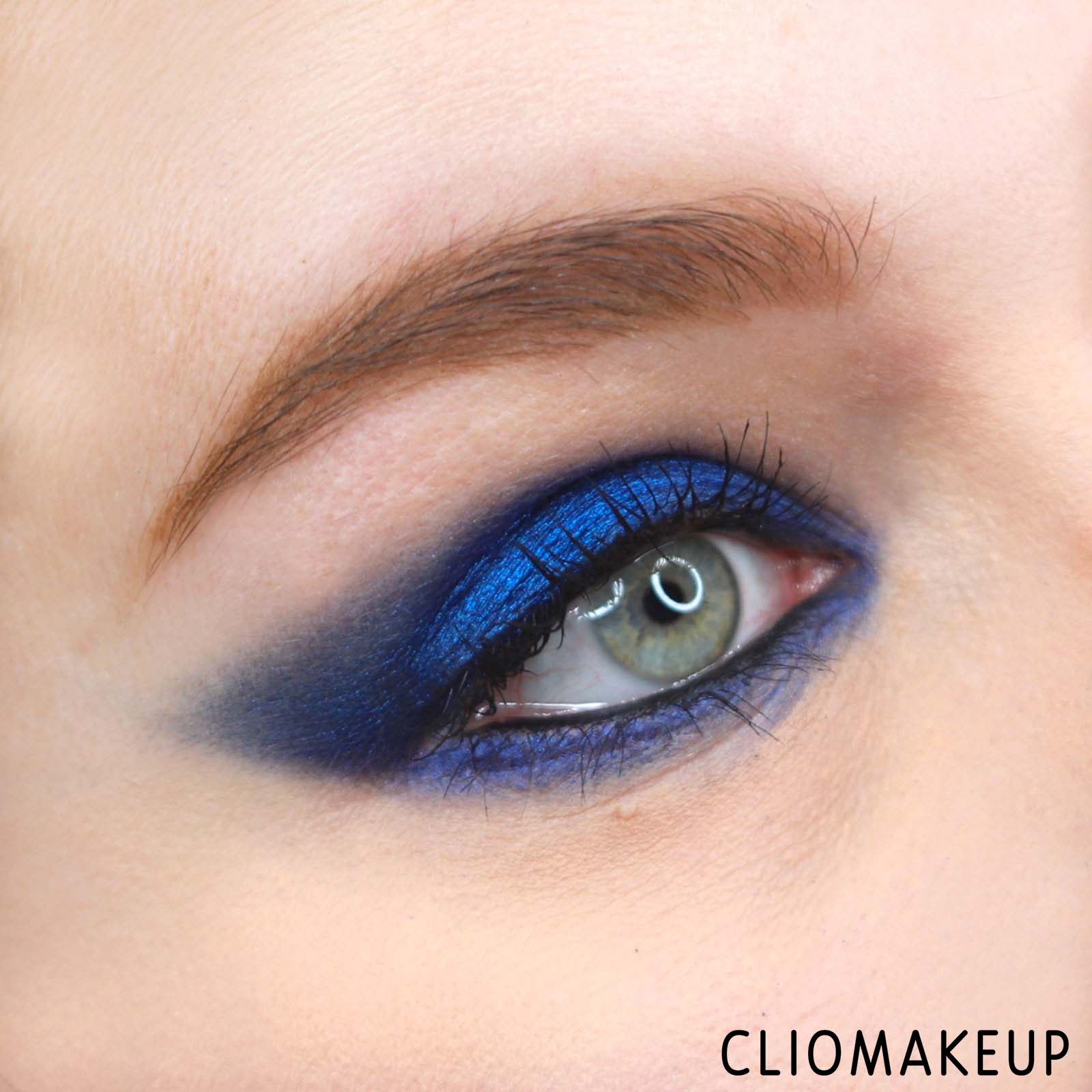 cliomakeup-recensione-ombretti-kiko-sparkling-holiday-metallic-eyeshadow-11
