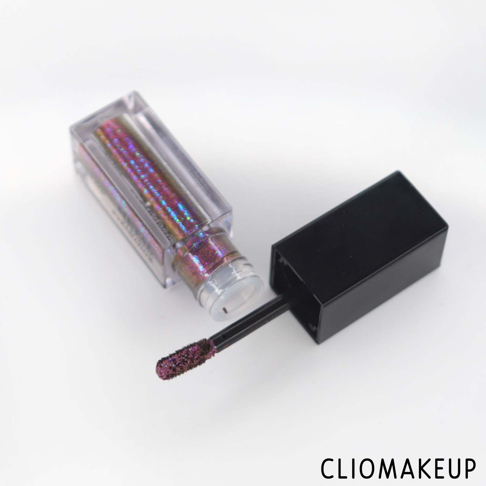 cliomakeup-recensione-ombretti-liquidi-deborah-metal-strobing-eyeshadow-4