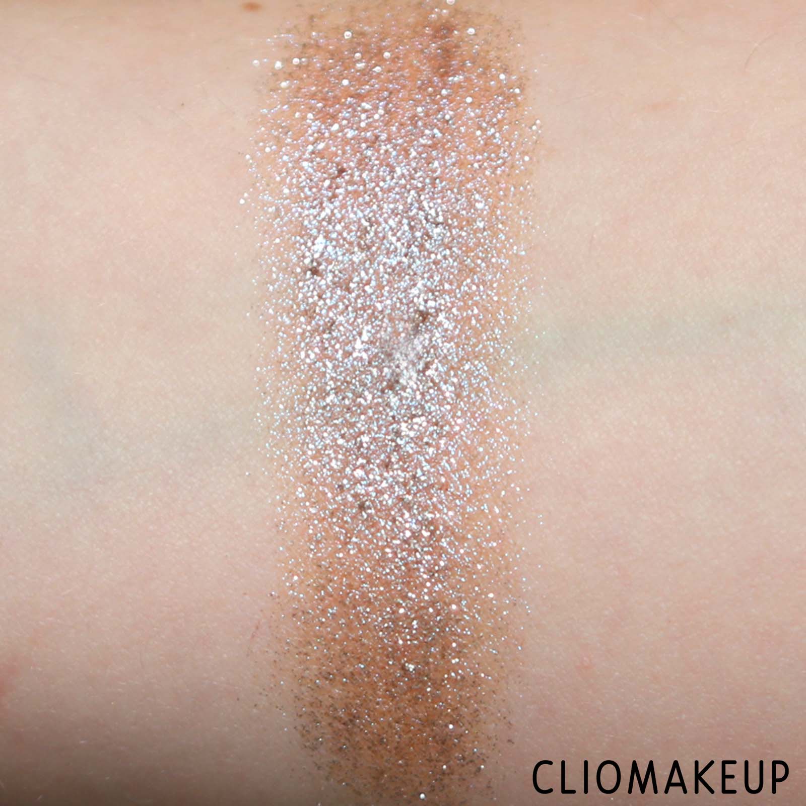 cliomakeup-recensione-ombretti-mac-shiny-pretty-shadow-8