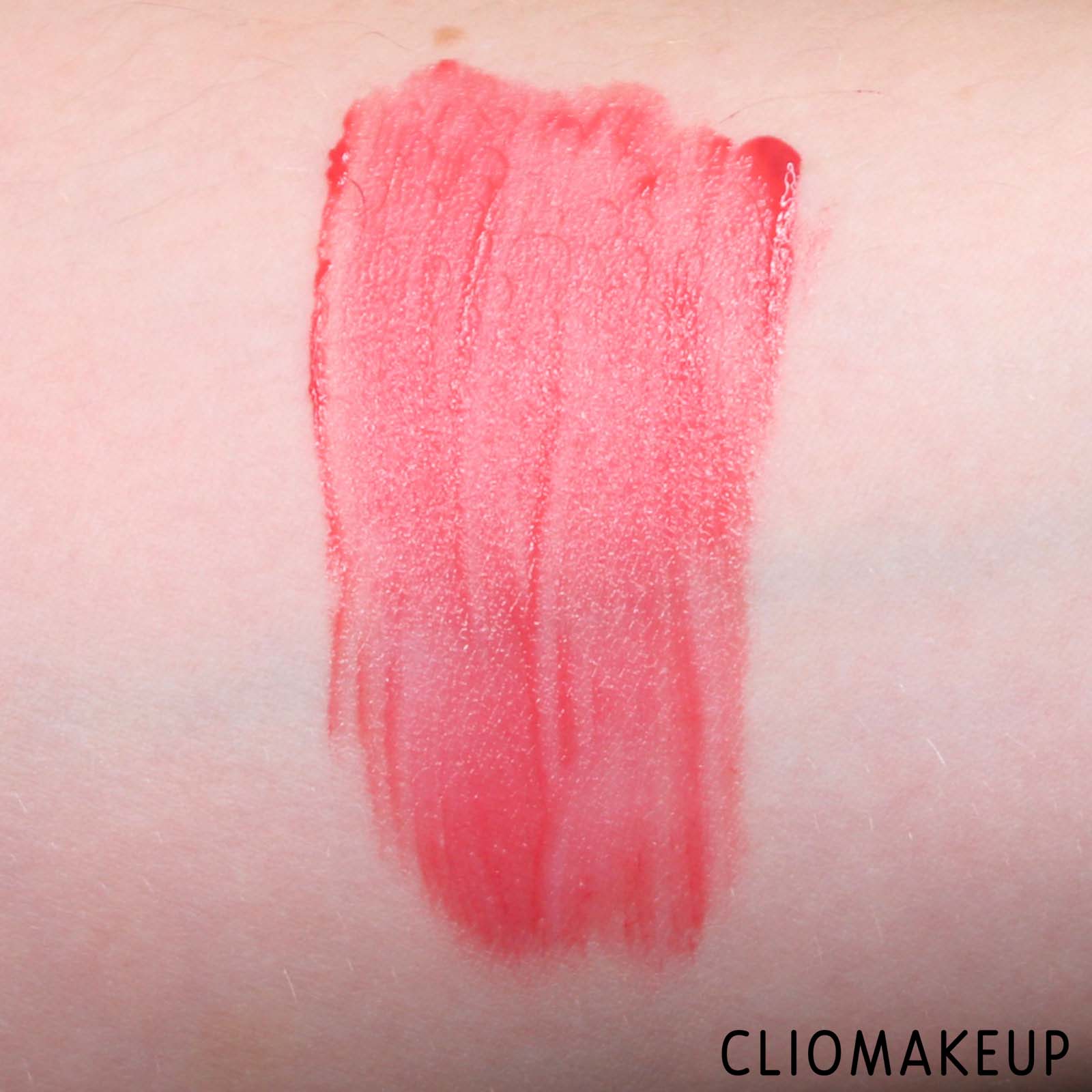 cliomakeup-recensione-rossetti-mac-versicolour-varnish-cream-lip-stain-7