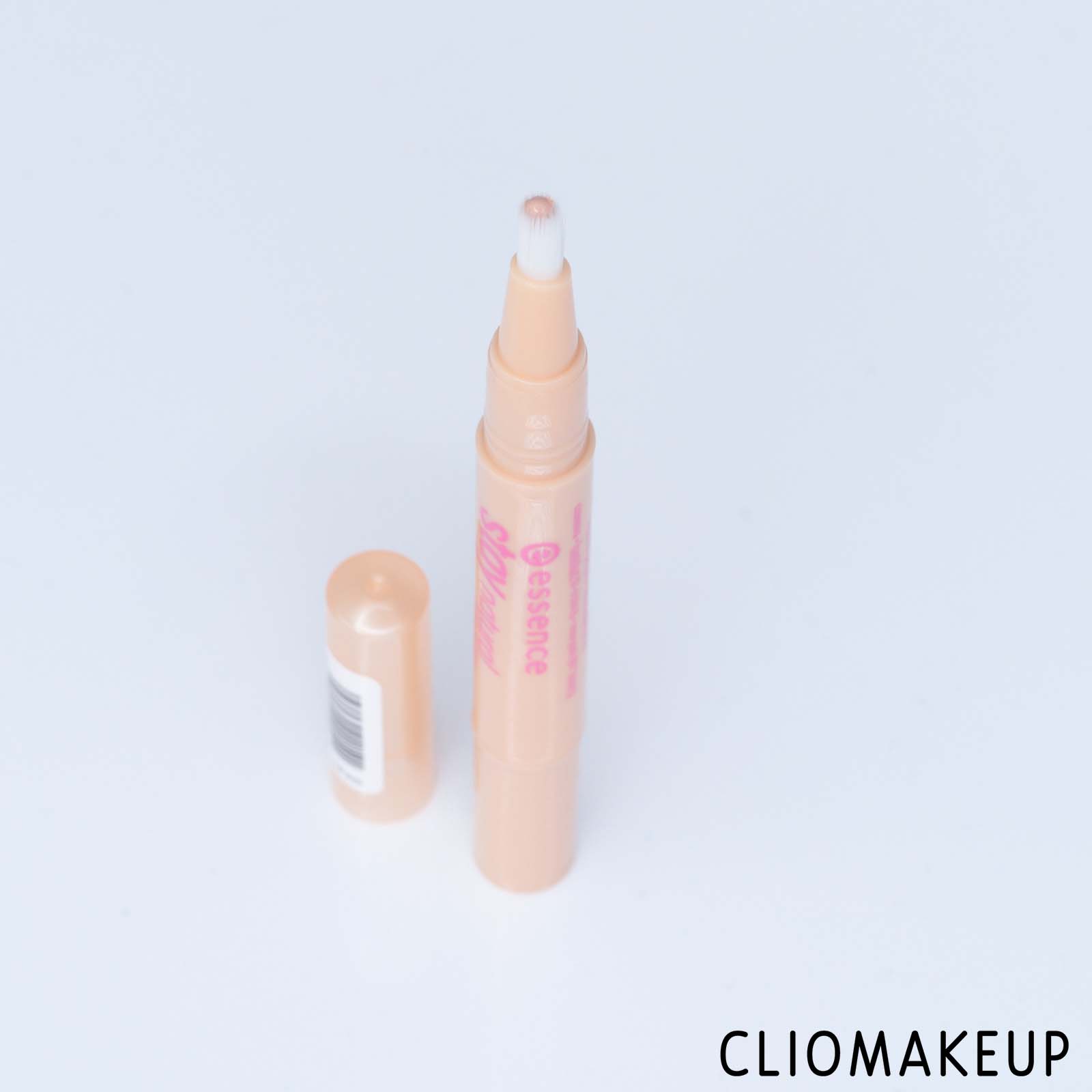 cliomakeup-recensione-correttore-essence-stay-natural-correttore-4