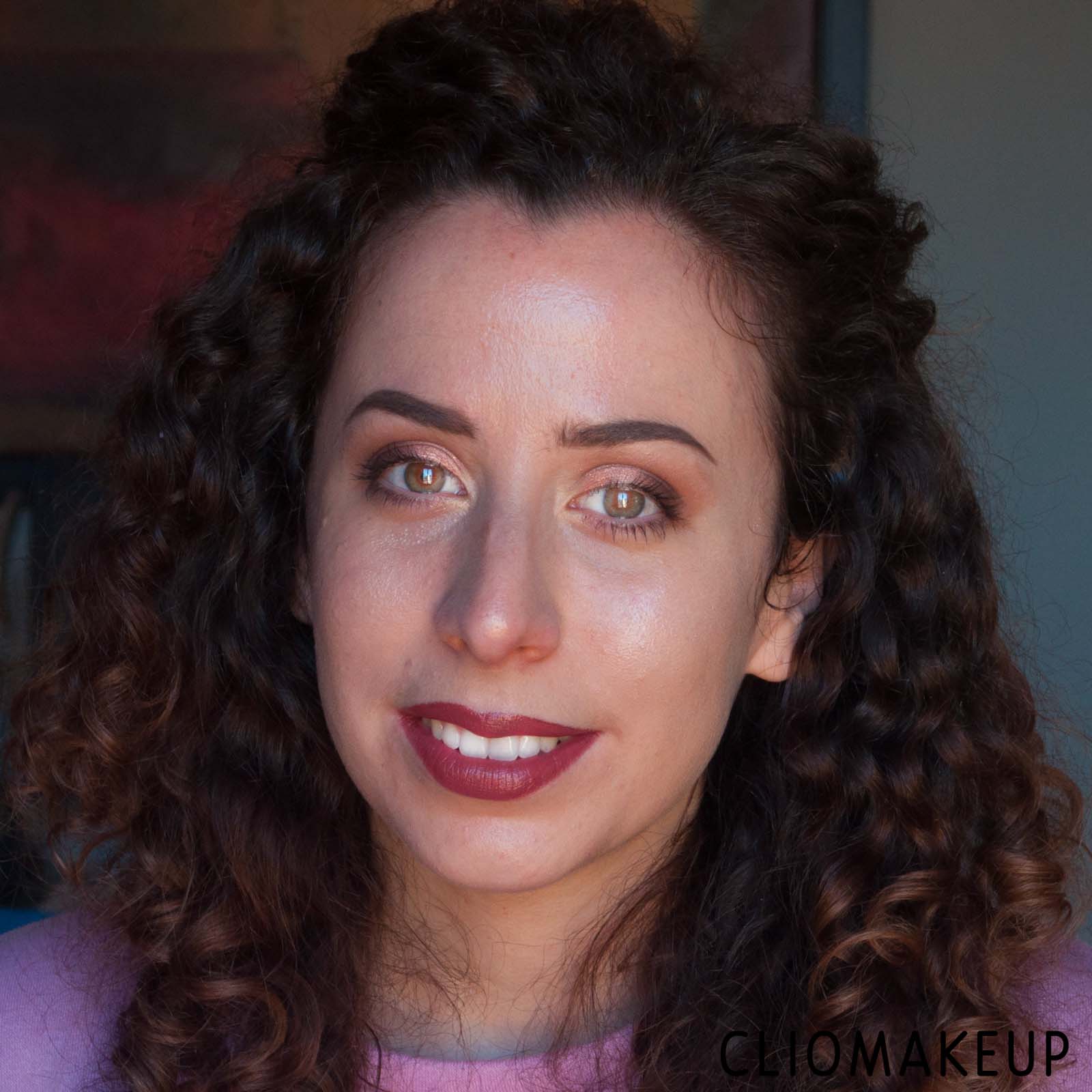 cliomakeup-recensione-illuminanti-pupa-glow-obsession-liquid-highlighter-14