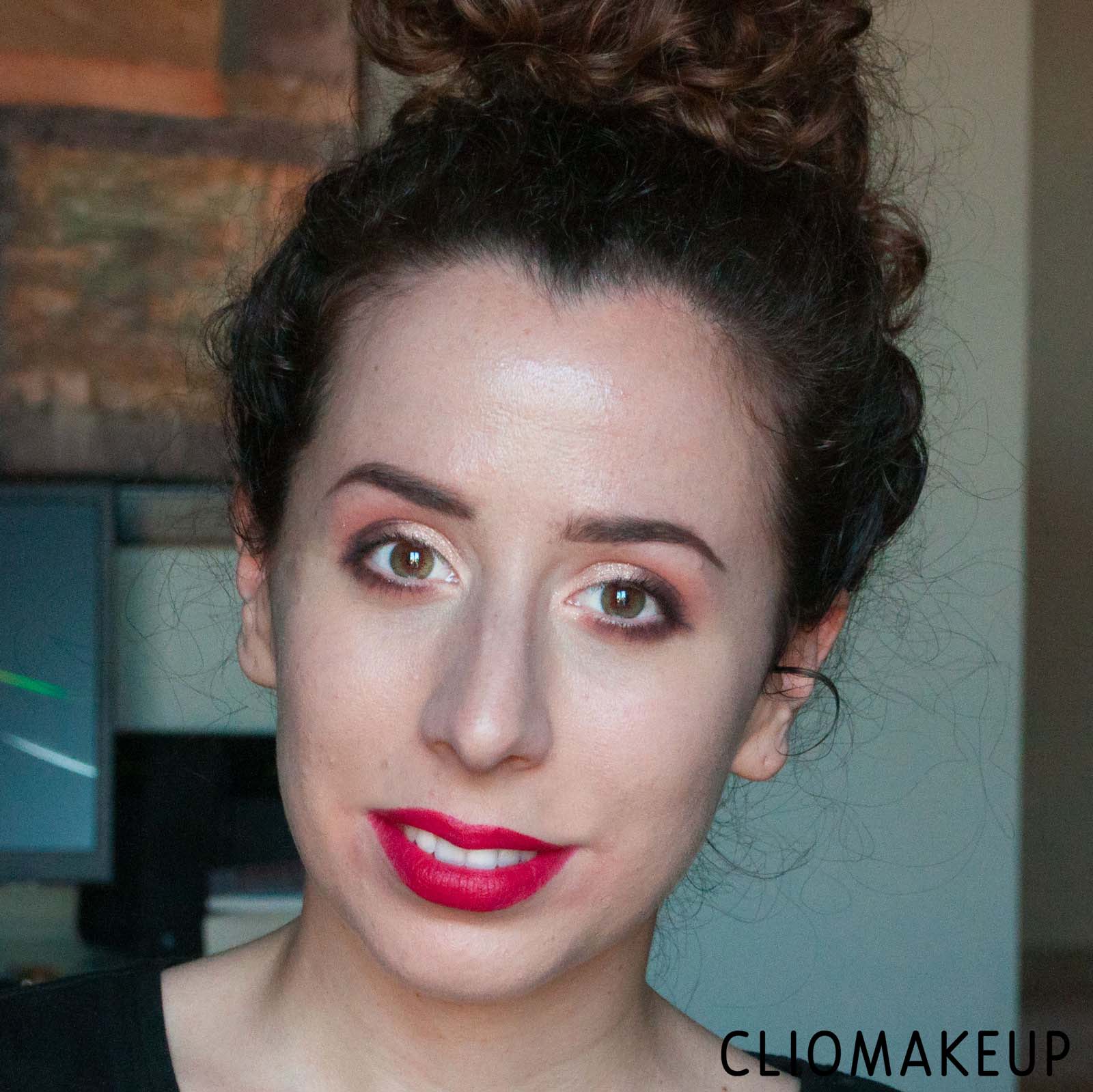 cliomakeup-recensione-palette-kiko-sparkling-holiday-eyeshadow-palette-15