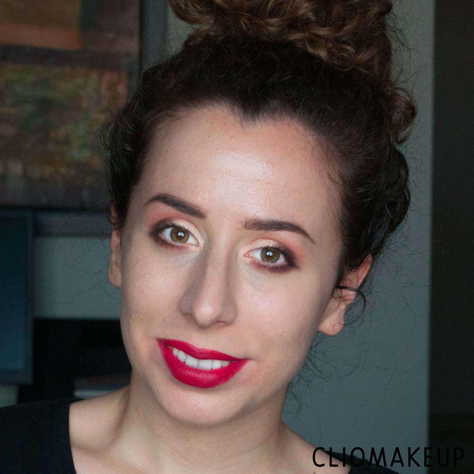 cliomakeup-recensione-palette-kiko-sparkling-holiday-eyeshadow-palette-16