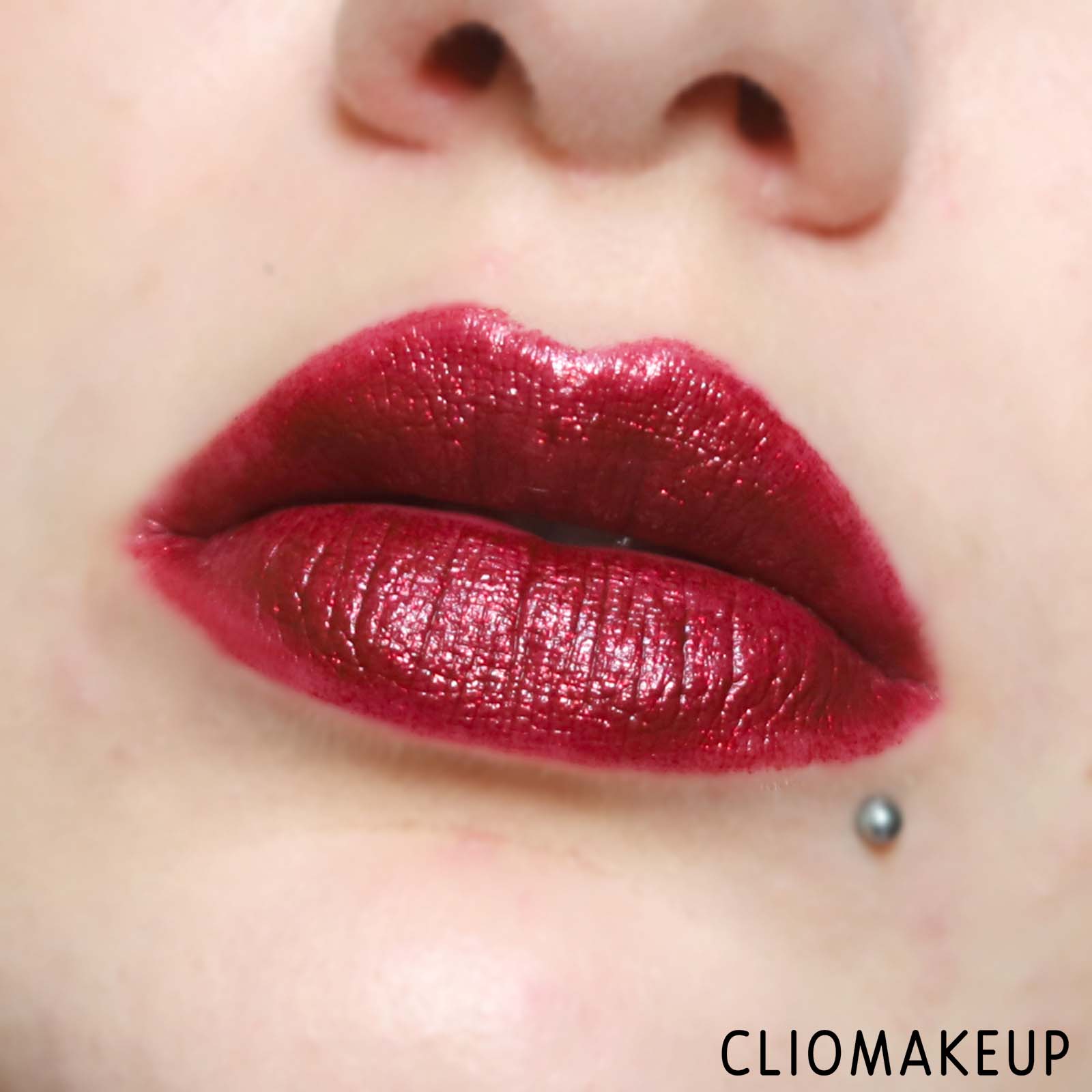 cliomakeup-recensione-rossetti-huda-beauty-power-bullet-metallic-lipstick-12
