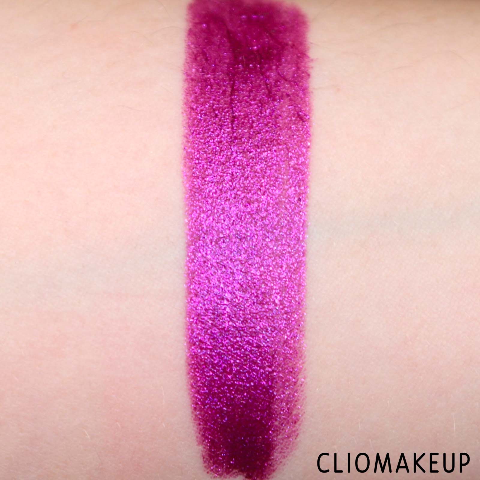 cliomakeup-recensione-rossetti-huda-beauty-power-bullet-metallic-lipstick-7