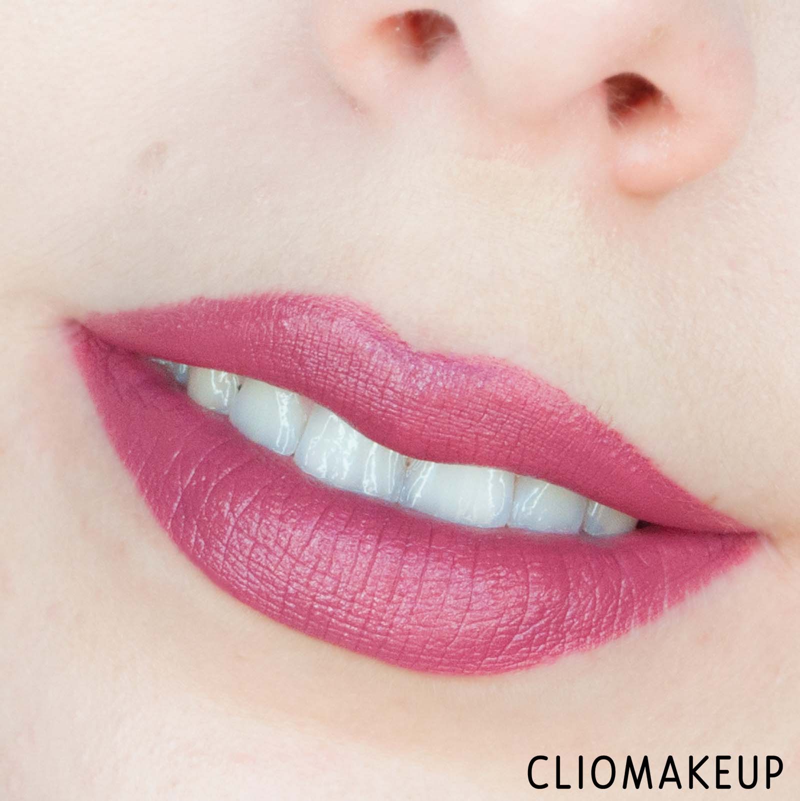 cliomakeup-recensione-rossetto-mac-maker-kel-calderon-satin-lipstick-11