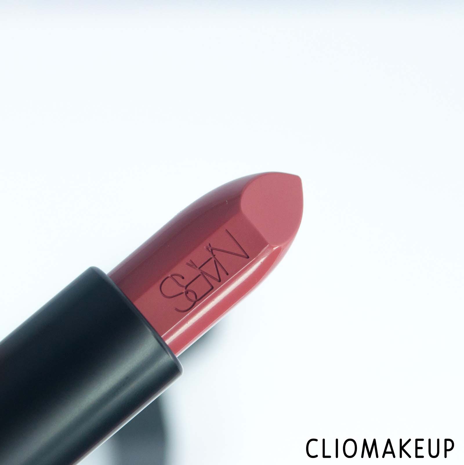 cliomakeup-recensione-rossetto-nars-audacious-lipstick-5