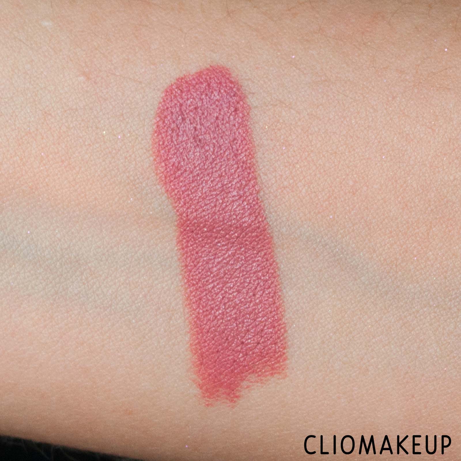 cliomakeup-recensione-rossetto-nars-audacious-lipstick-7