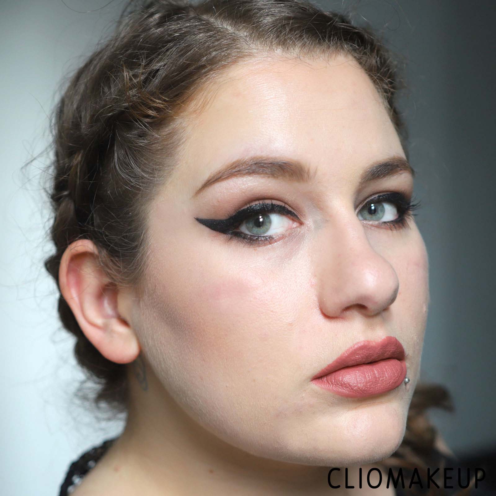 cliomakeup-recensione-rossetto-pat-mcgraths-labs-mattetrance-lipstick-12