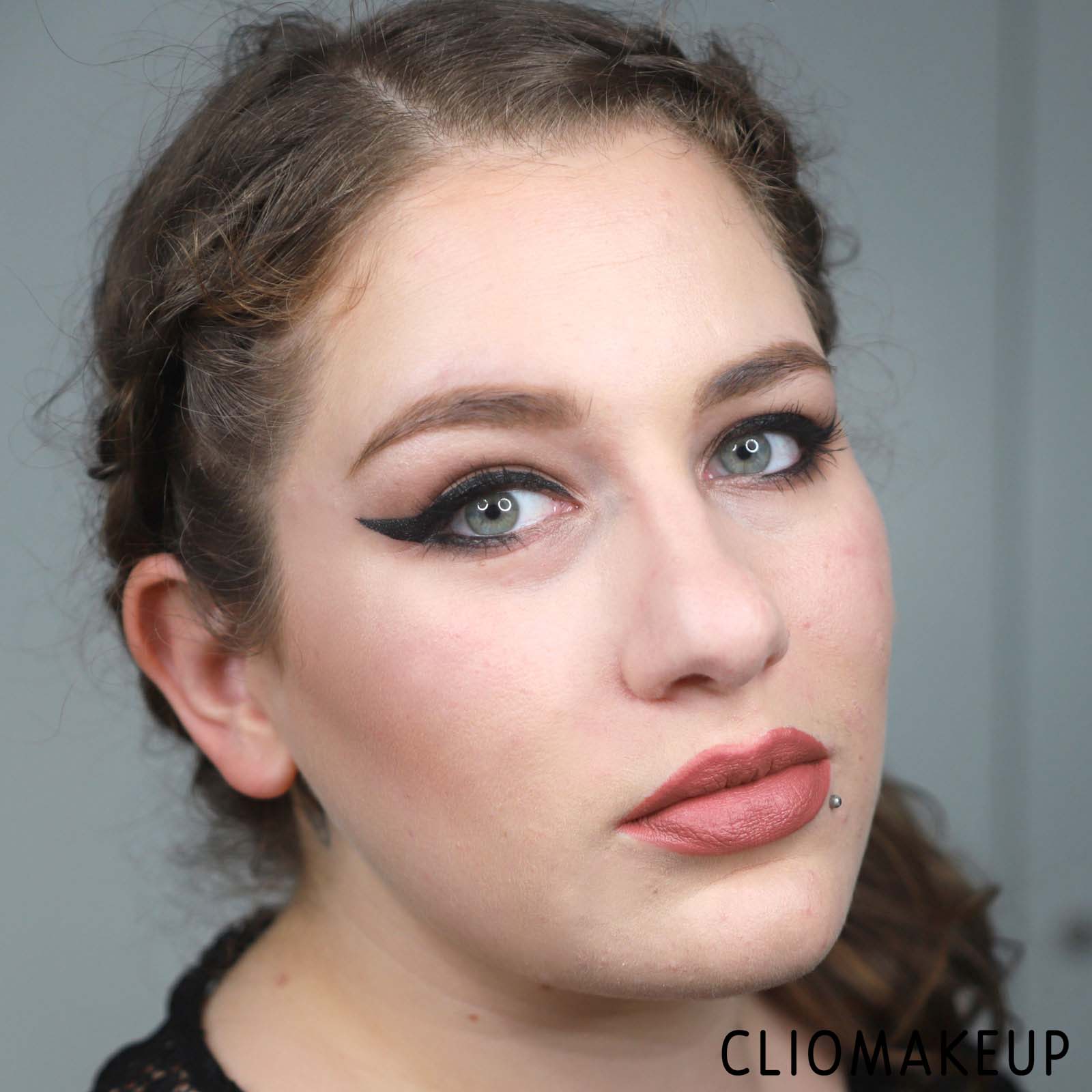 cliomakeup-recensione-rossetto-pat-mcgraths-labs-mattetrance-lipstick-13