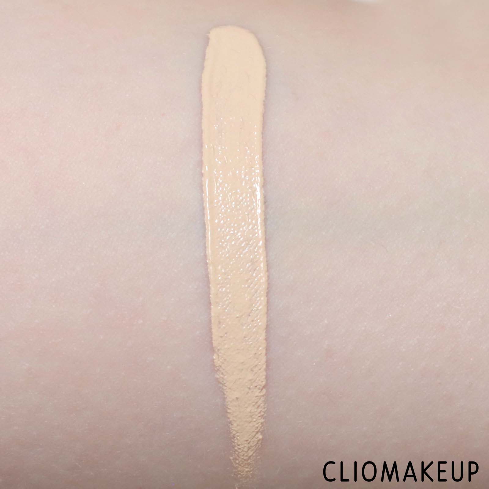 cliomakeup-recensione-correttore-make-up-for-ever-ultra-hd-concealer-6