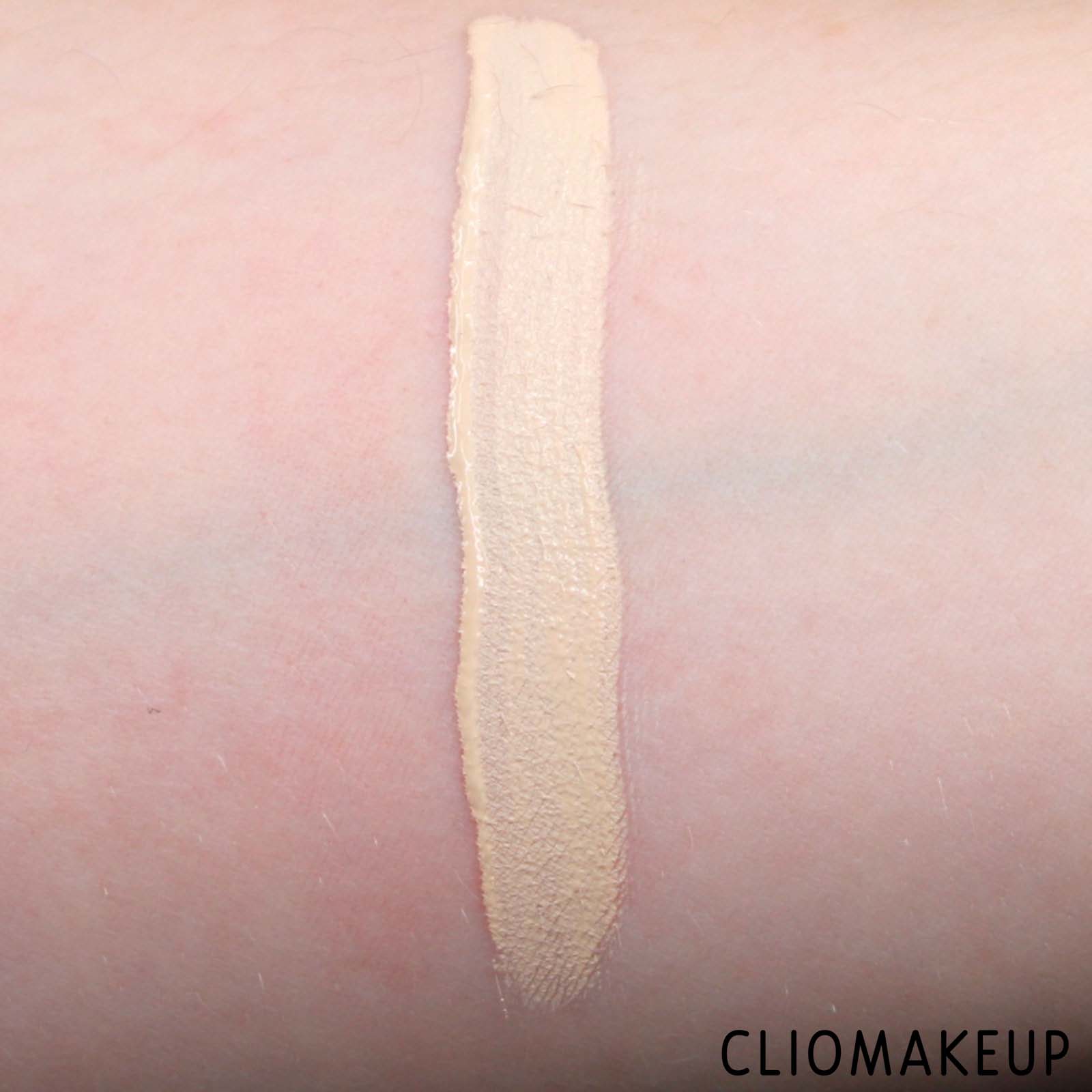cliomakeup-recensione-correttore-nyx-cant-stop-wont-stop-contour-concealer-7
