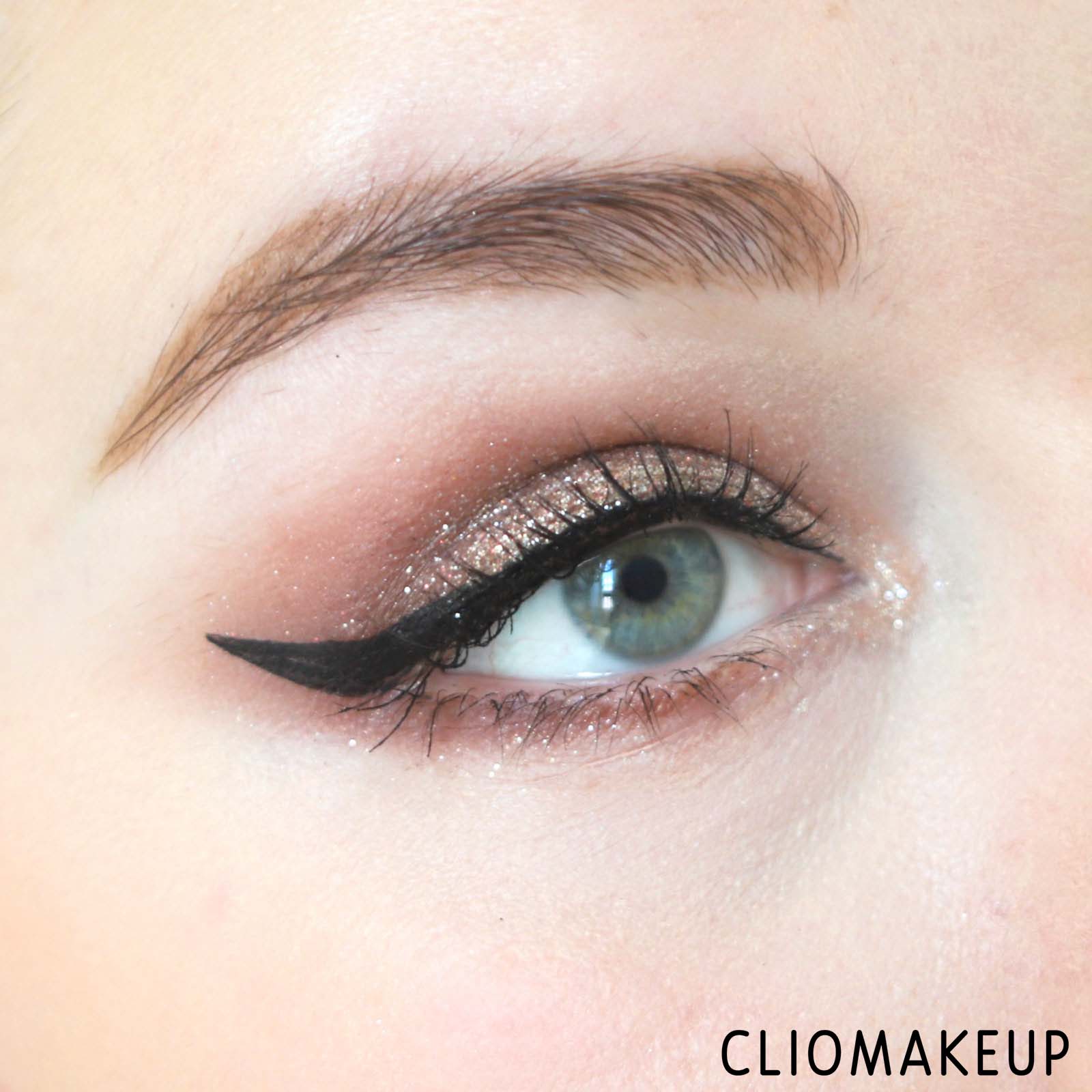 cliomakeup-recensione-eyeliner-benefit-roller-liner-13