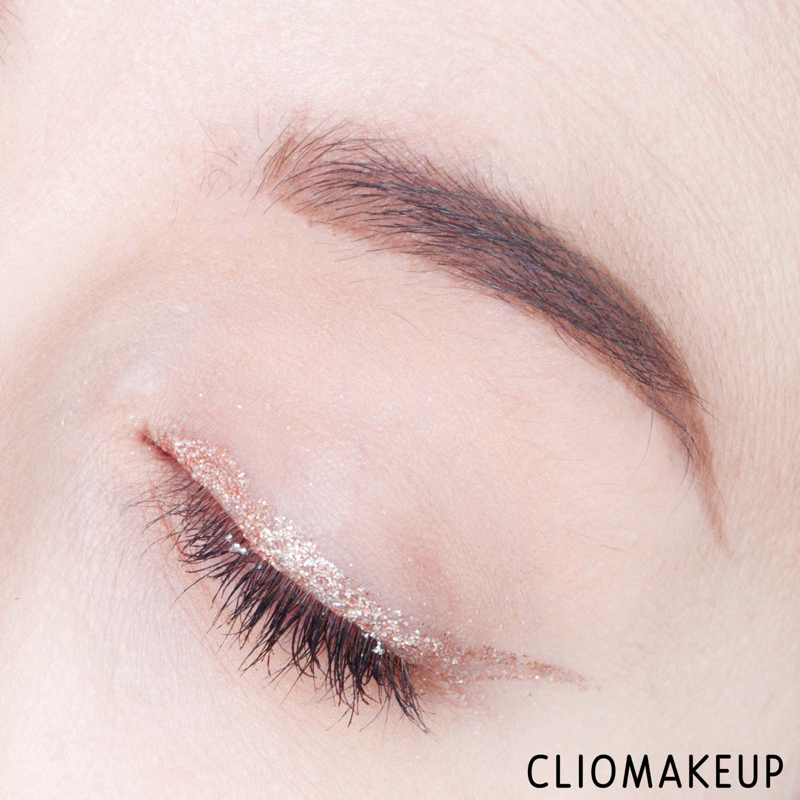 cliomakeup-recensione-eyeliner-nyx-glitter-goals-liquid-liner-15