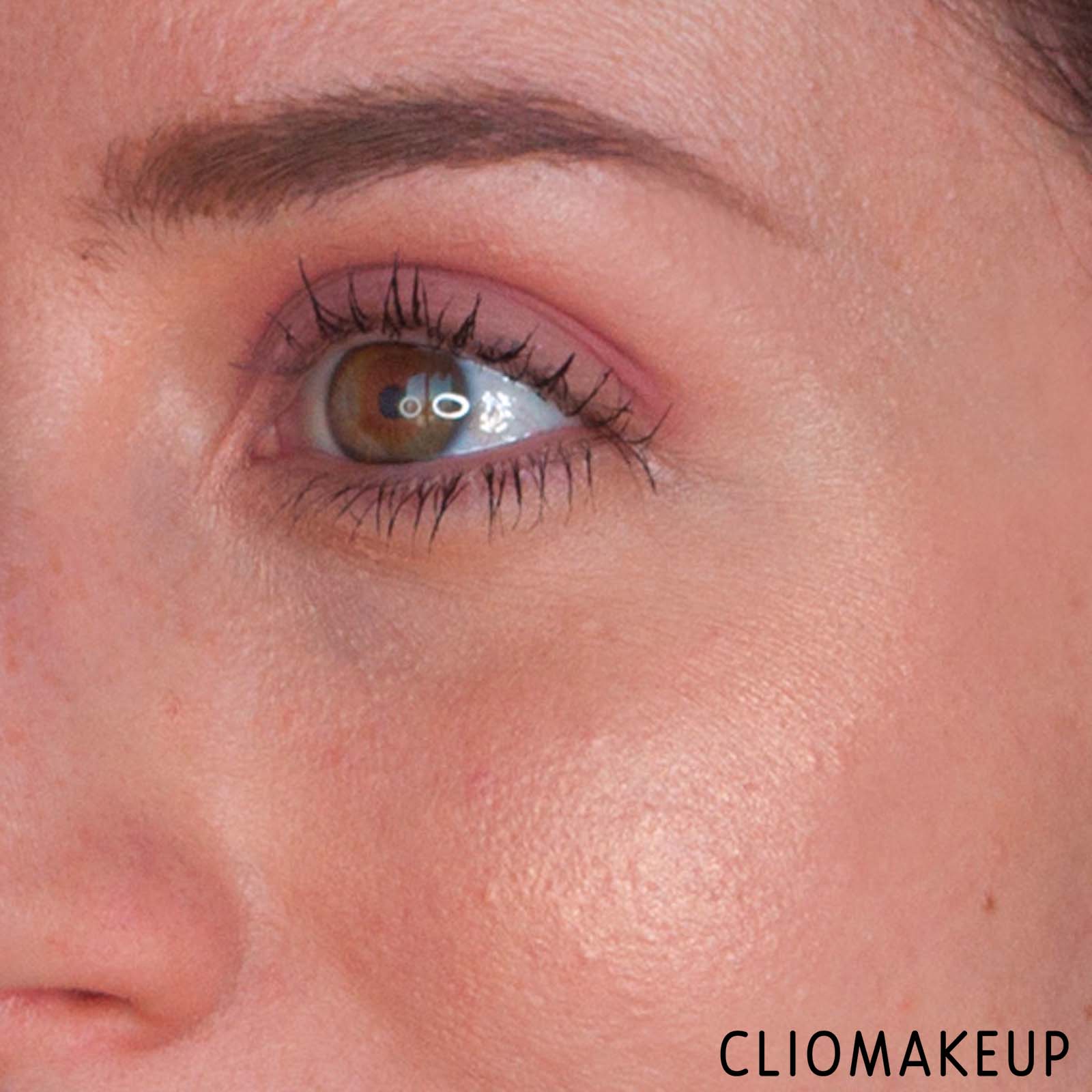 cliomakeup-recensione-illuminante-kiko-sweetheart-highlighter-15