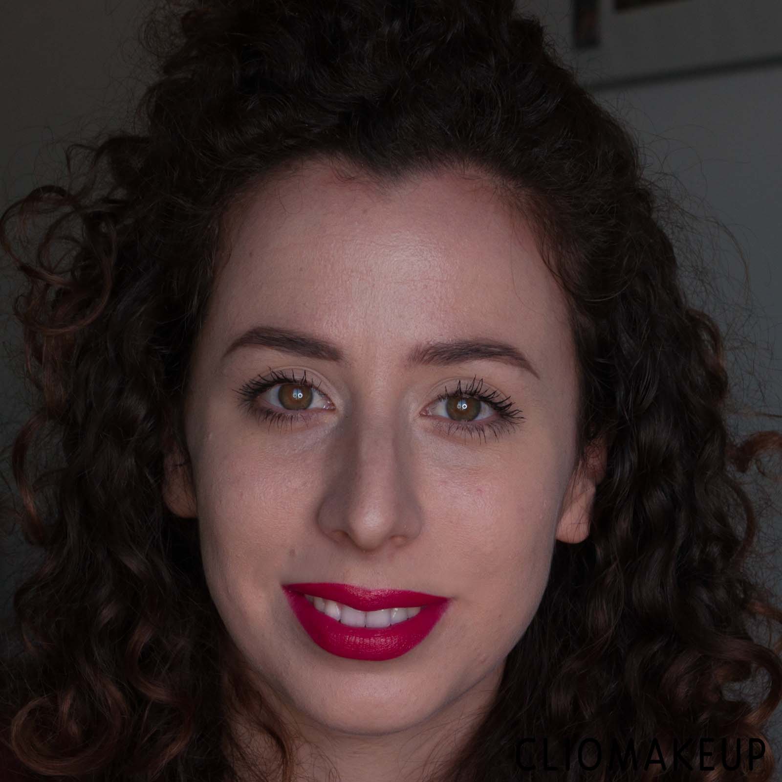 cliomakeup-recensione-mascara-sephora-outrageous-oversized-lashes-multidimensional-volume-mascara-15