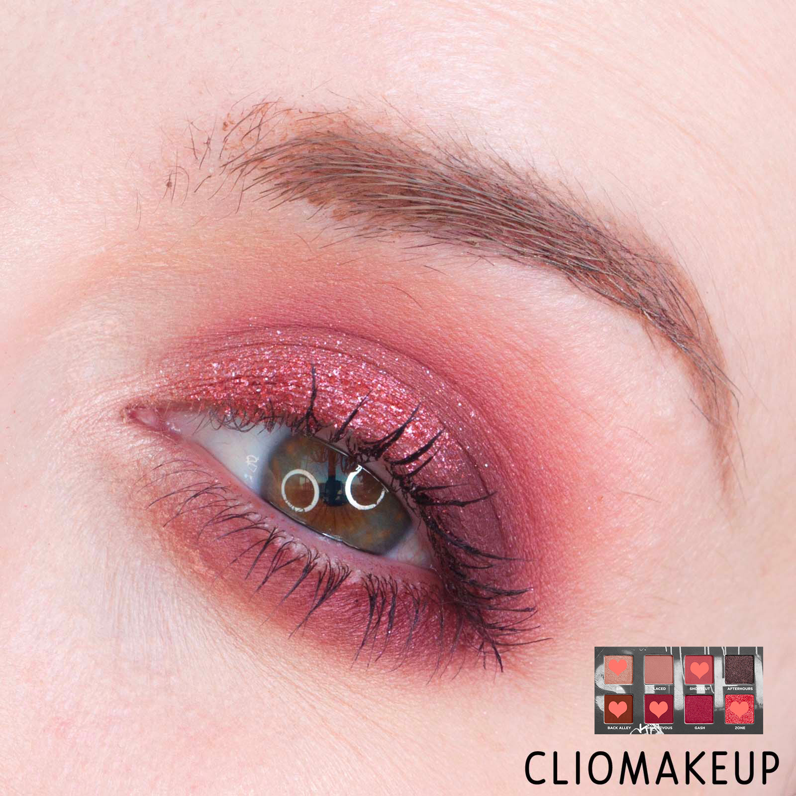 cliomakeup-recensione-palette-urban-decay-on-the-run-eyeshadow-palette-14