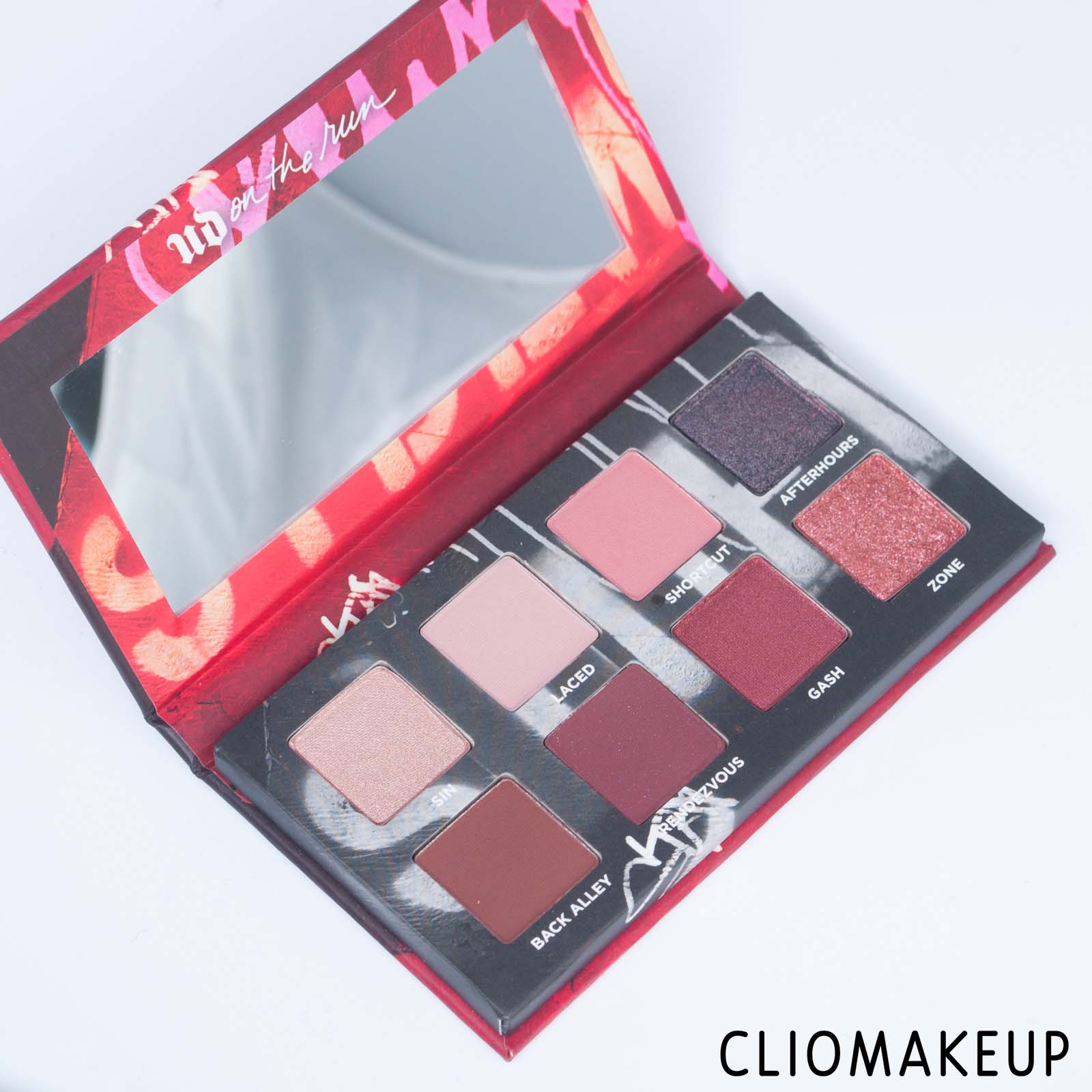 cliomakeup-recensione-palette-urban-decay-on-the-run-eyeshadow-palette-4