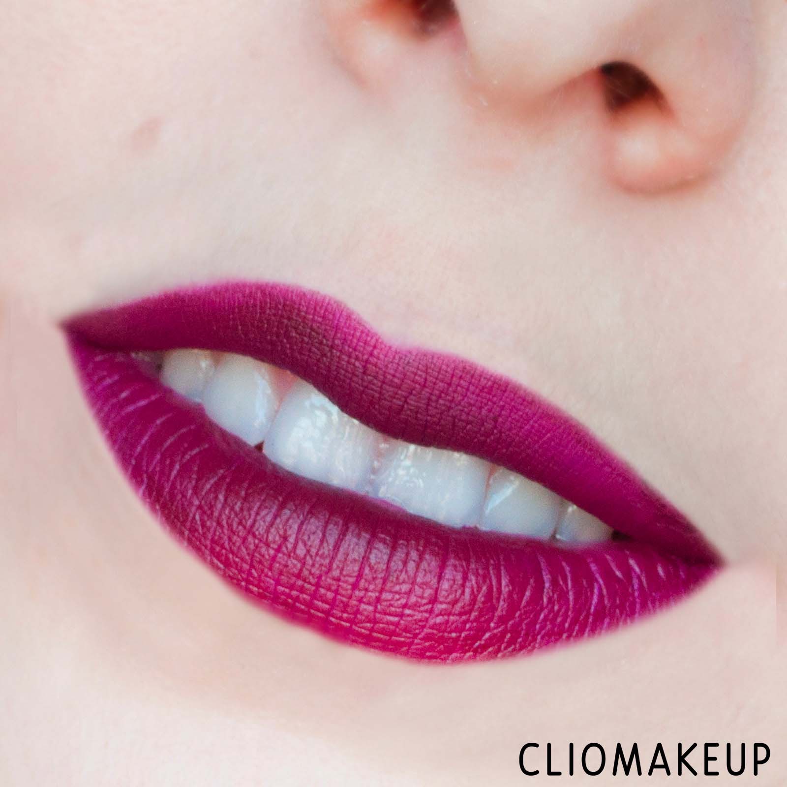 cliomakeup-recensione-rossetti-l'oreal-rouge-signature-lasting-matte-liquid-lipstick-14