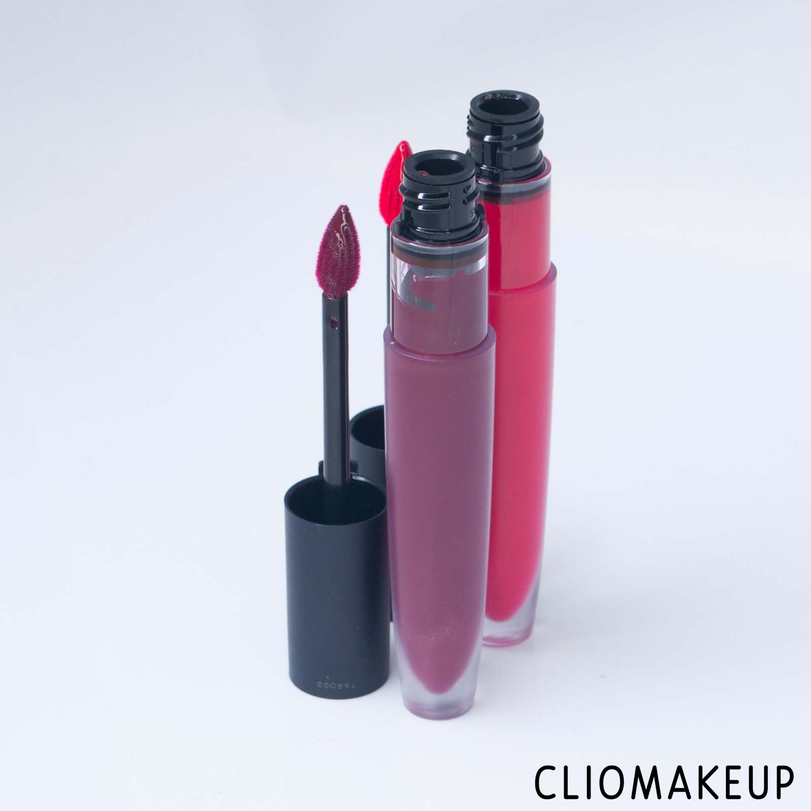 cliomakeup-recensione-rossetti-l'oreal-rouge-signature-lasting-matte-liquid-lipstick-5