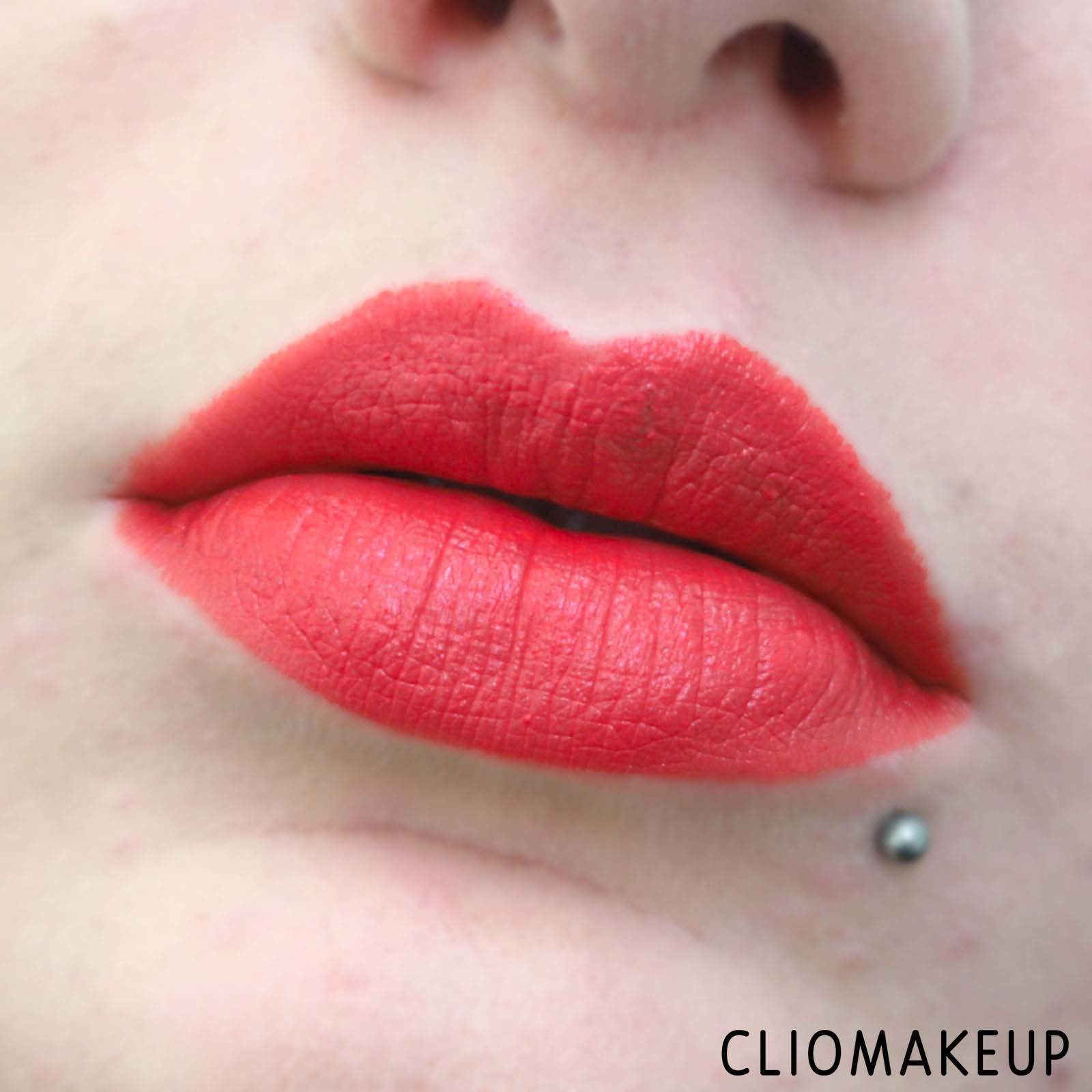 cliomakeup-recensione-rossetto-rouge-baiser-paris-rouge-evidemment-creme-10