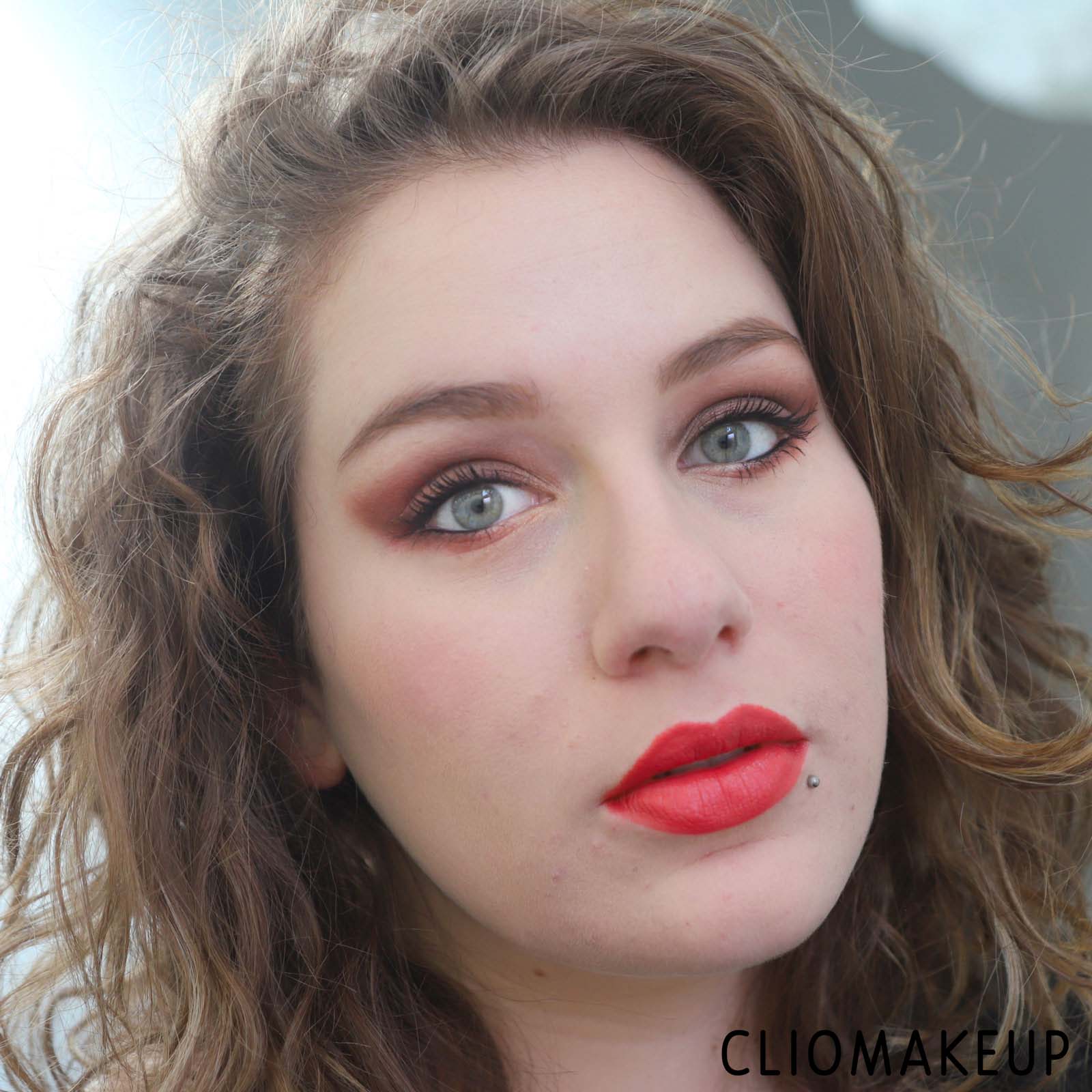 cliomakeup-recensione-rossetto-rouge-baiser-paris-rouge-evidemment-creme-12