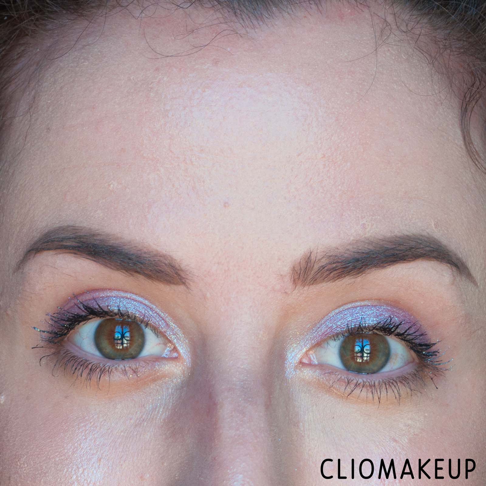 cliomakeup-recensione-cipria-essence-you-better-work-fixing-powder-14