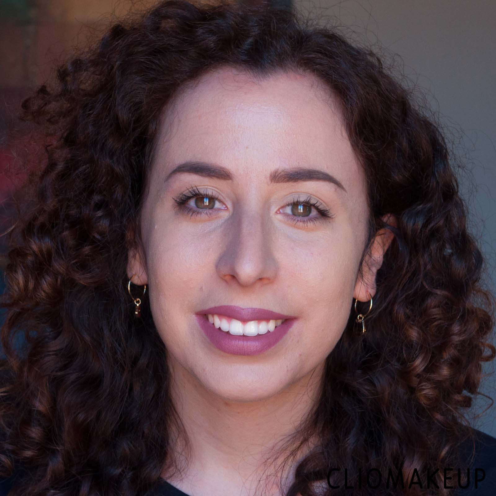 cliomakeup-recensione-cipria-essence-you-better-work-fixing-powder-8