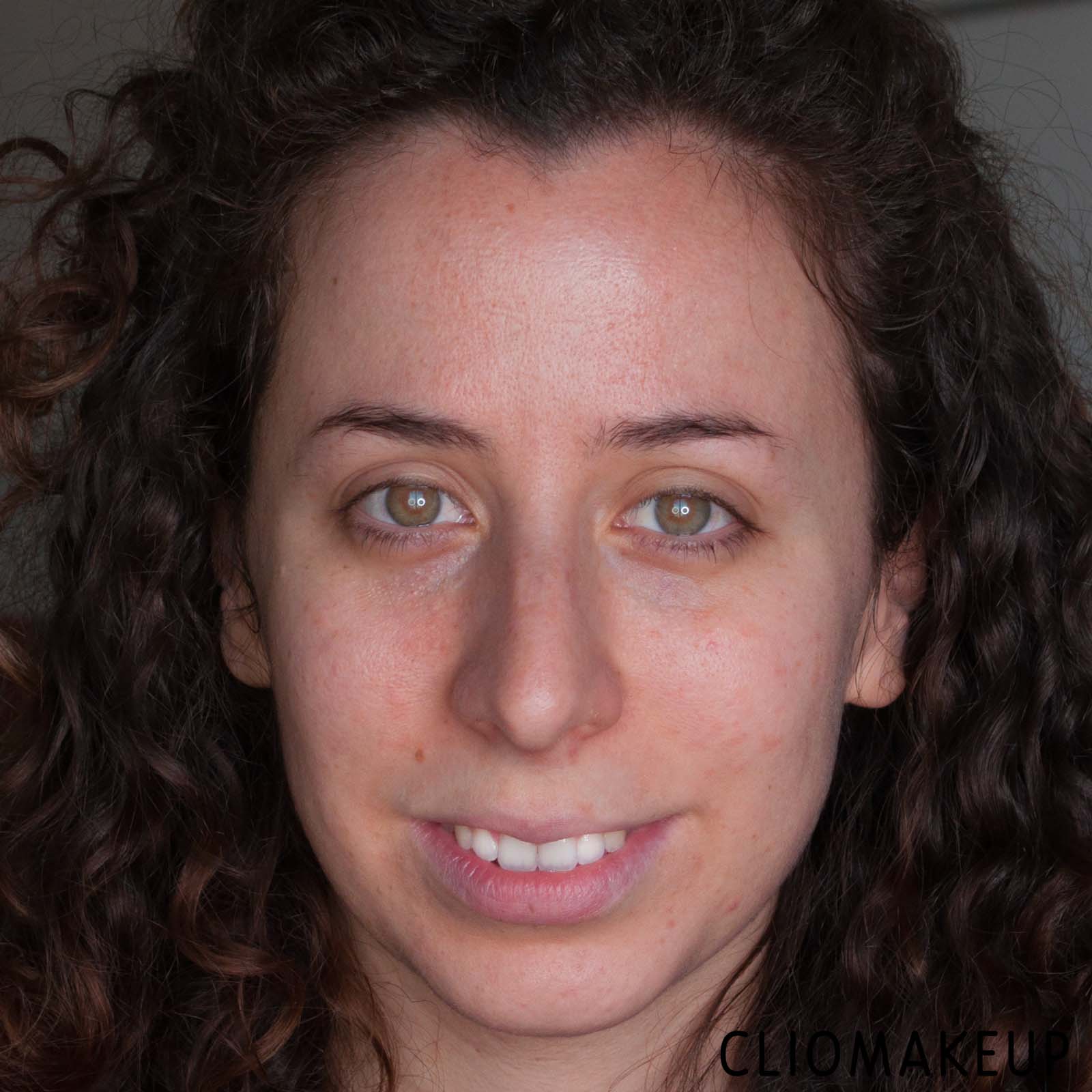 cliomakeup-recensione-correttore-makeup-revolution-conceale-e-define-full-coverage-concealer-11