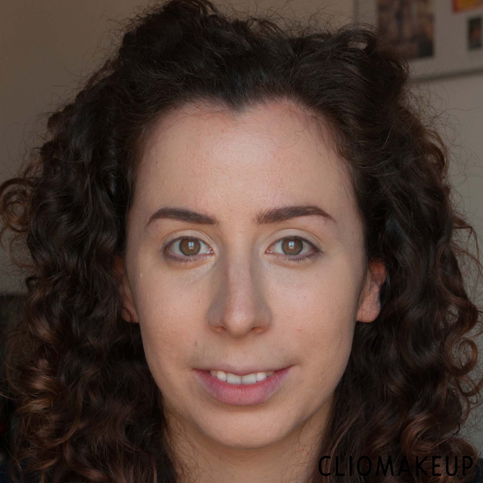 cliomakeup-recensione-correttore-makeup-revolution-conceale-e-define-full-coverage-concealer-14