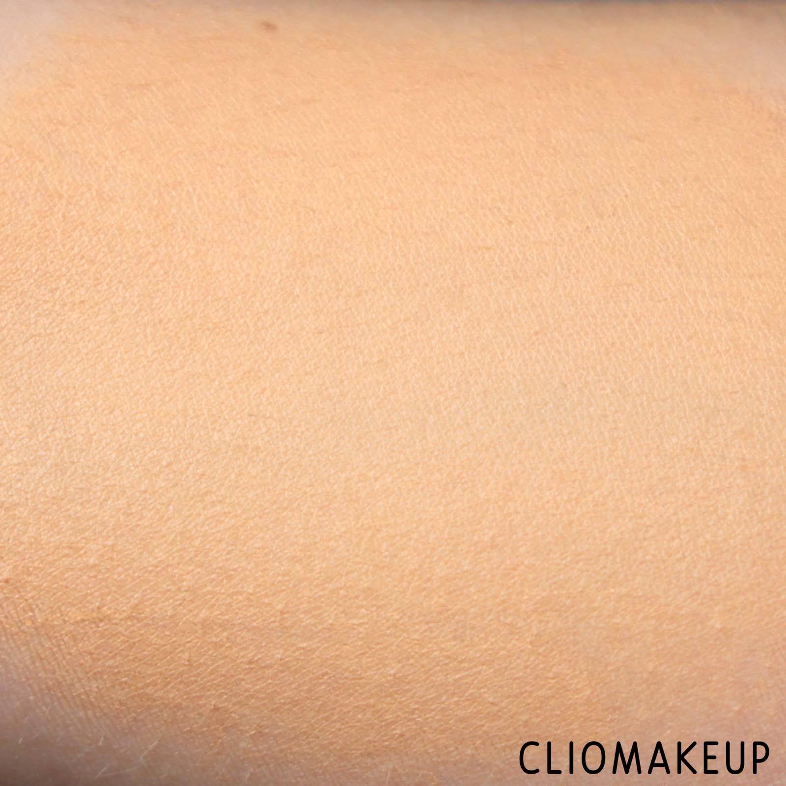 cliomakeup-recensione-fondotinta-deborah-extra-mat-formula-pura-9