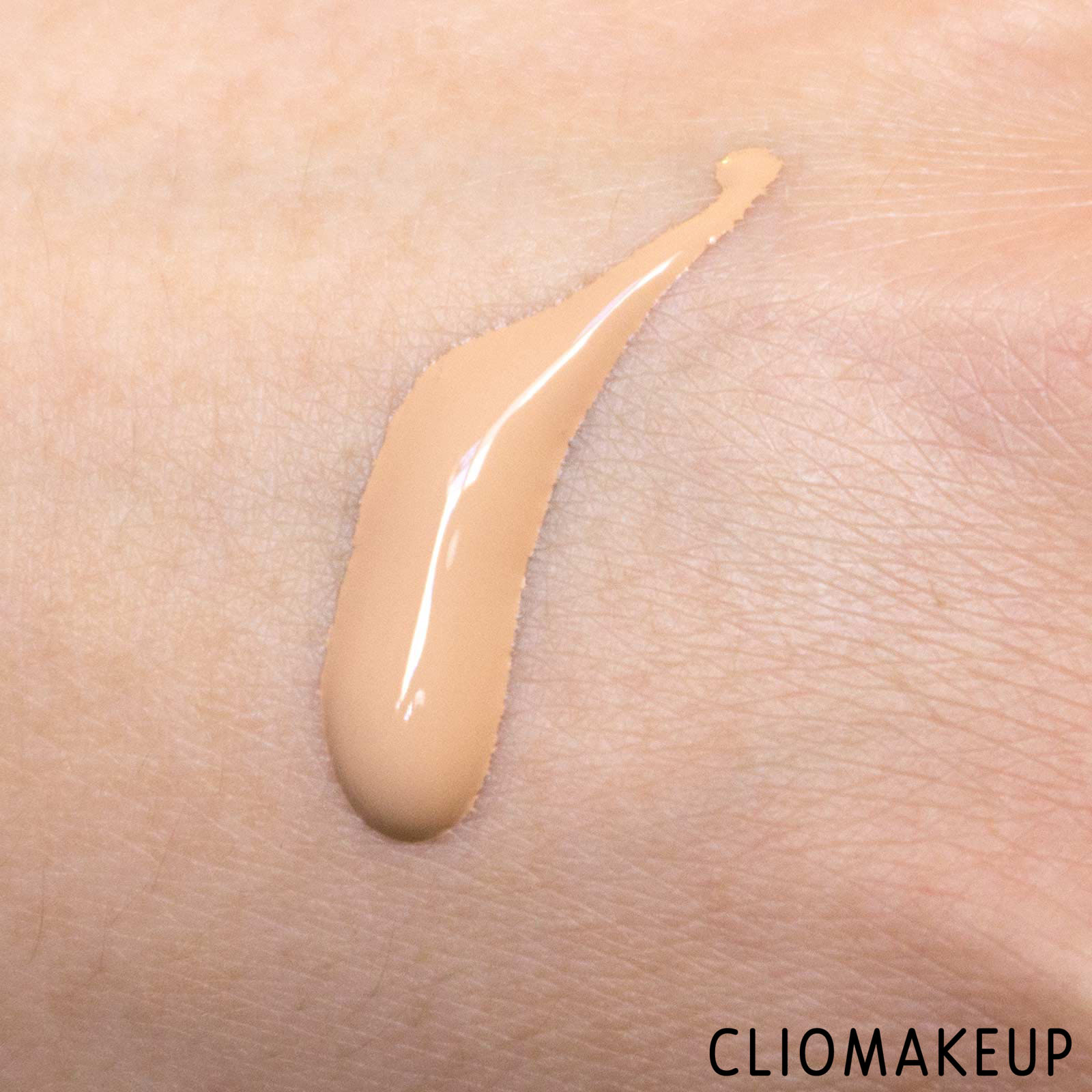 cliomakeup-recensione-fondotinta-even-better-refresh-fondotinta-e-correttore-6