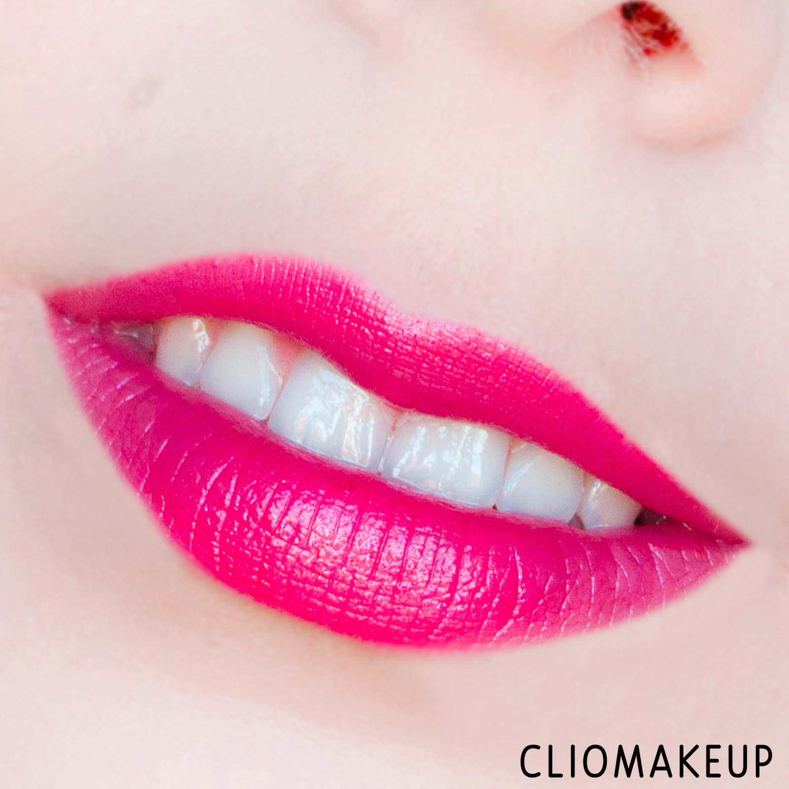 cliomakeup-recensione-gloss-labbra-dior-dior-addict-stellar-shine-14
