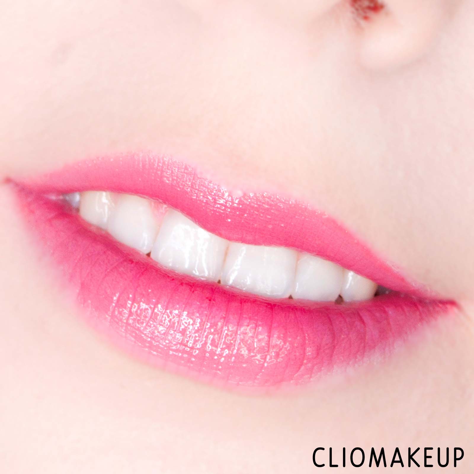cliomakeup-recensione-gloss-labbra-essence-plumping-nudes-gloss-13