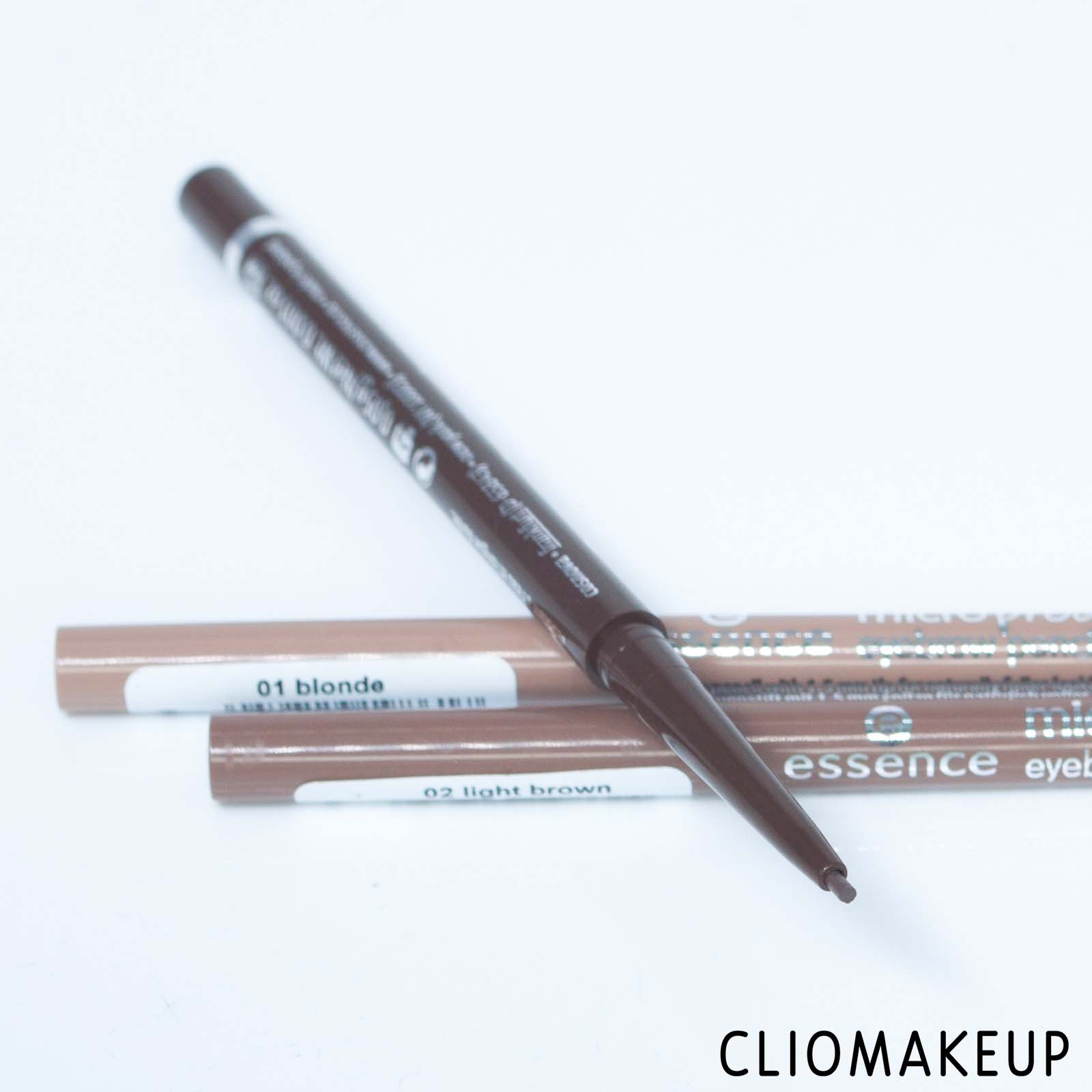 cliomakeup-recensione-matite-sopracciglia-essence-micro-precise-eyebrow-pencil-4