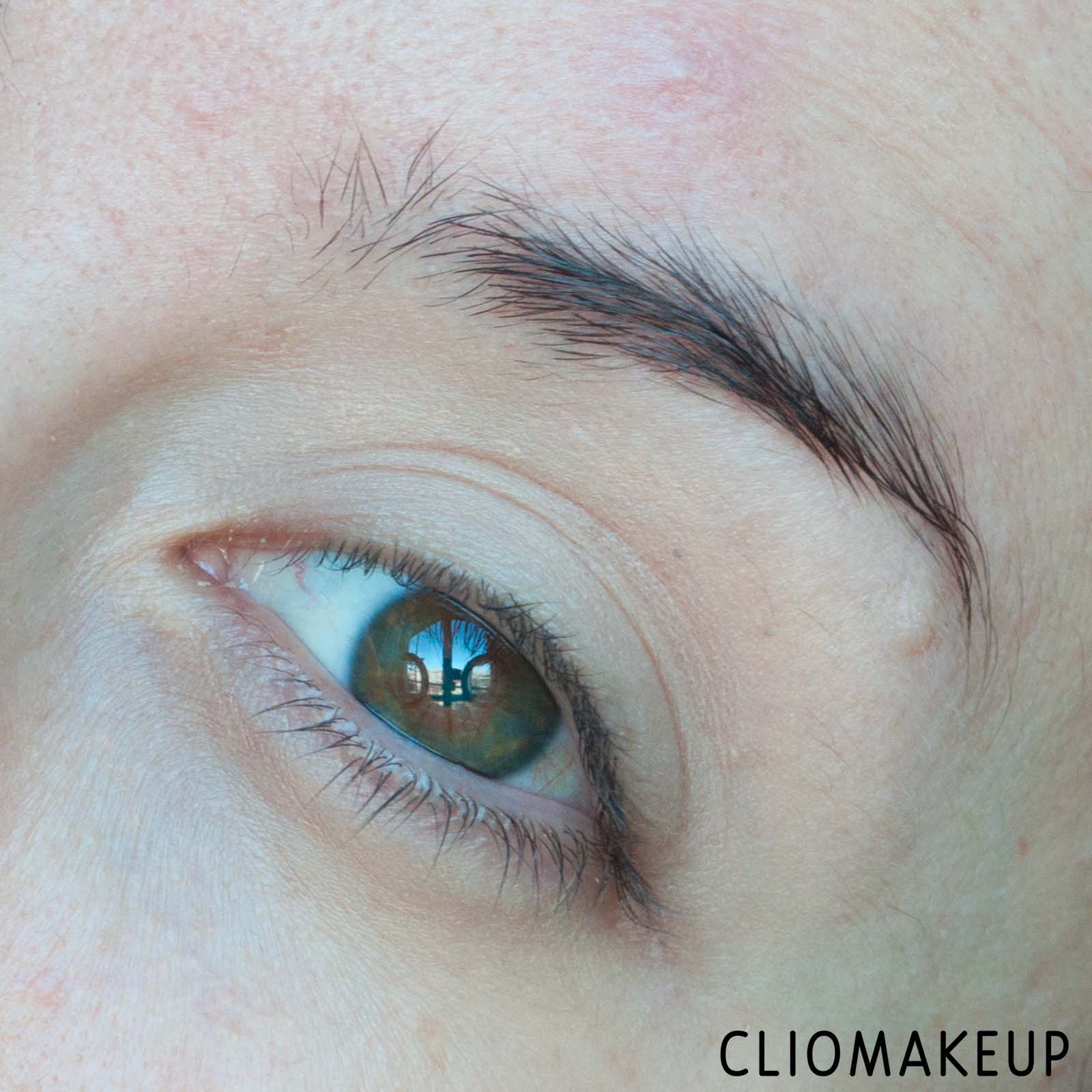 cliomakeup-recensione-matite-sopracciglia-essence-micro-precise-eyebrow-pencil-8