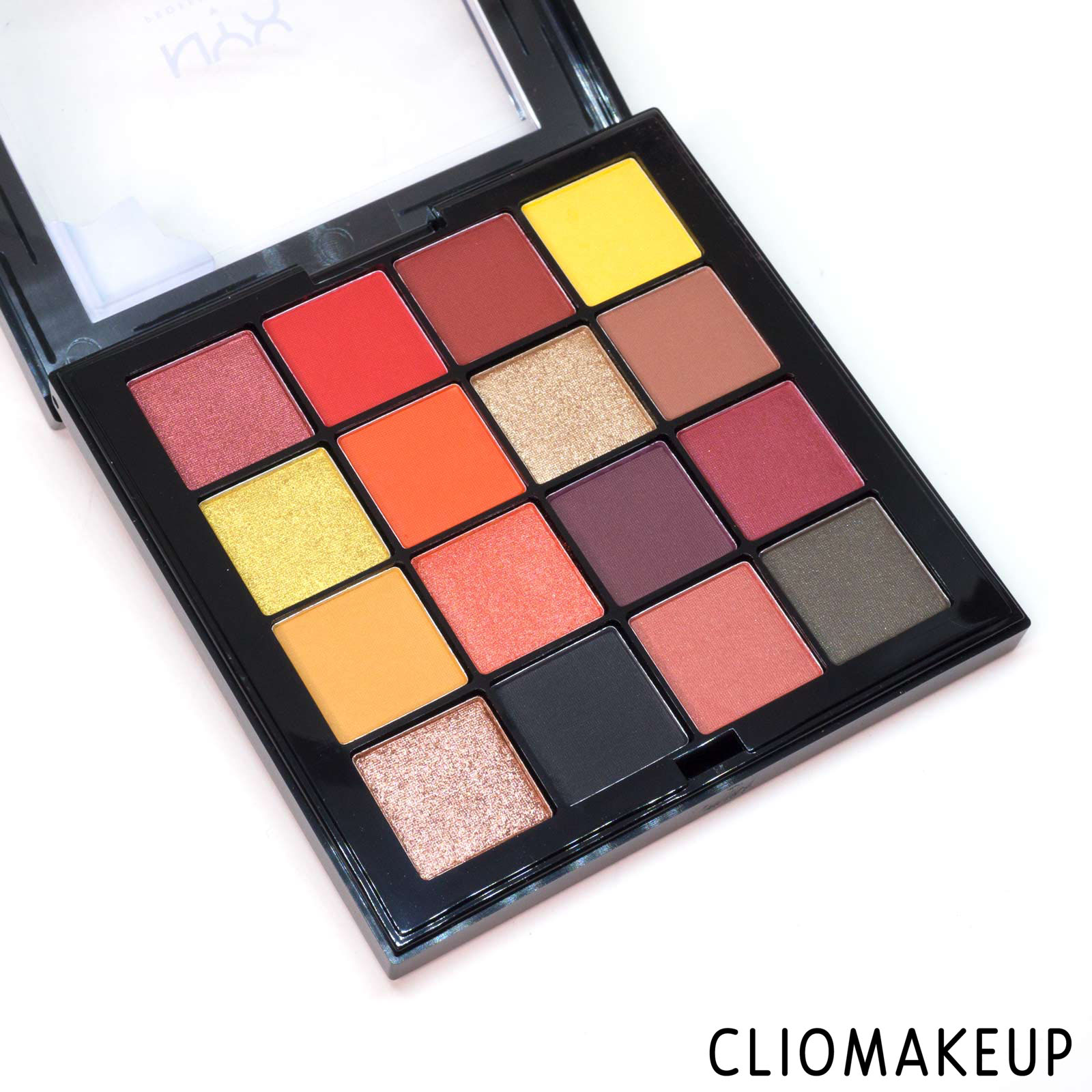 cliomakeup-recensione-palette-nyx-ultimate-shadow-palette-phoenix-5