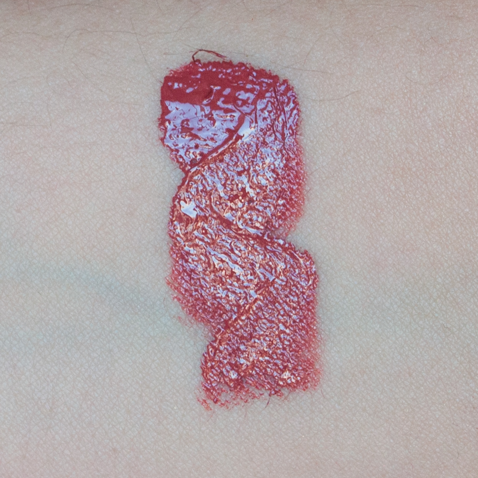 cliomakeup-recensione-rossetti-kiko-waterflower-magic-vinyl-lip-lacquer-6