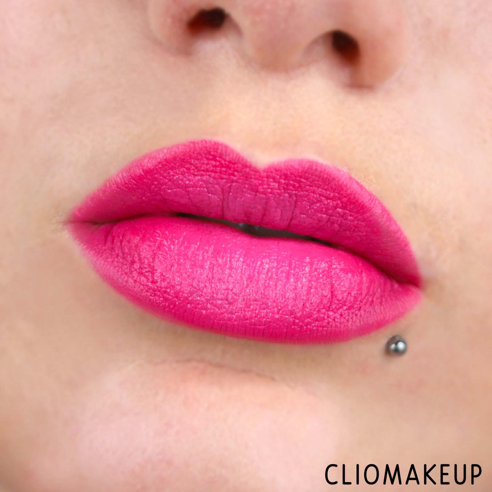 cliomakeup-recensione-rossetti-mac-lipstick-boom-boom-boom-17