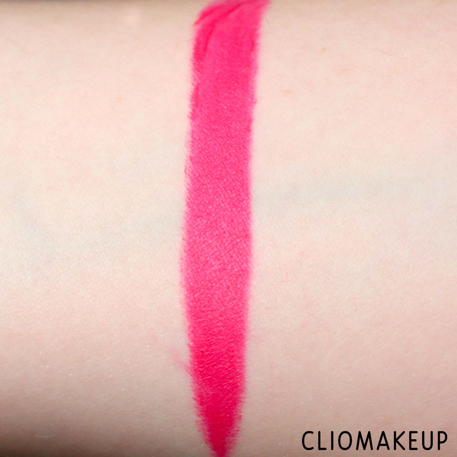 cliomakeup-recensione-rossetti-mac-lipstick-boom-boom-boom-7