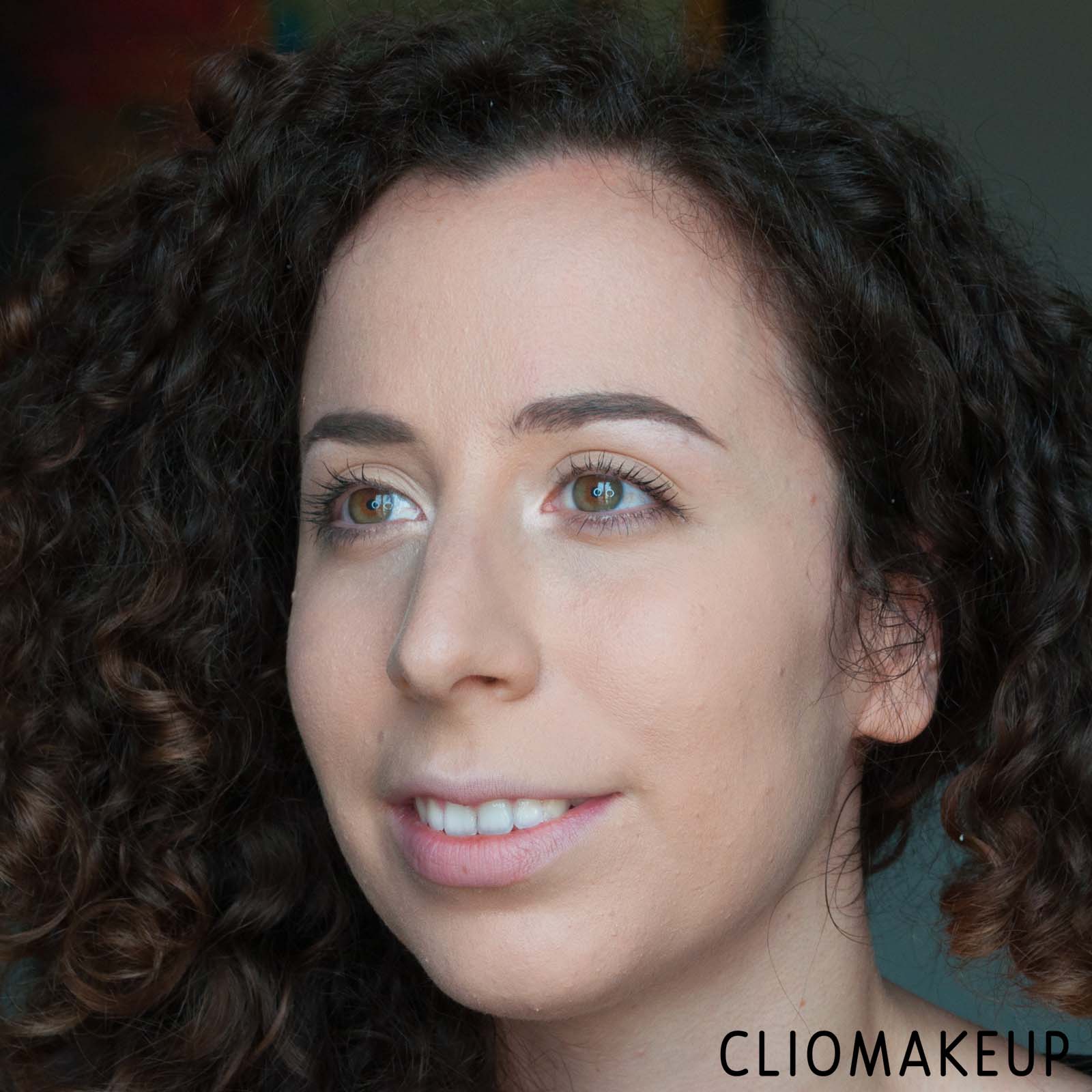 cliomakeup-recensione-cipria-pupa-natural-side-compact-powder-11