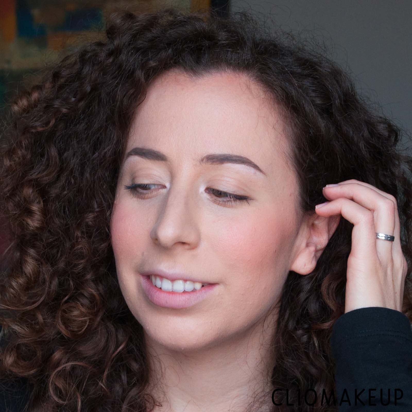 cliomakeup-recensione-cipria-pupa-natural-side-compact-powder-13