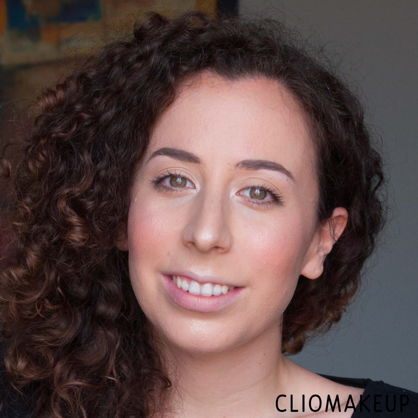 cliomakeup-recensione-cipria-pupa-natural-side-compact-powder-15